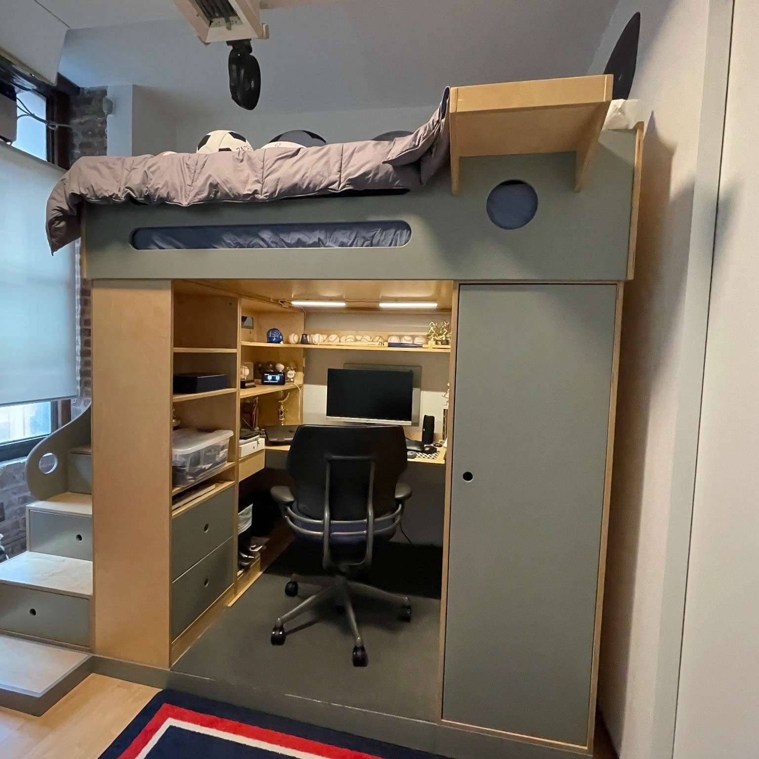 Loft Bed with Stairs