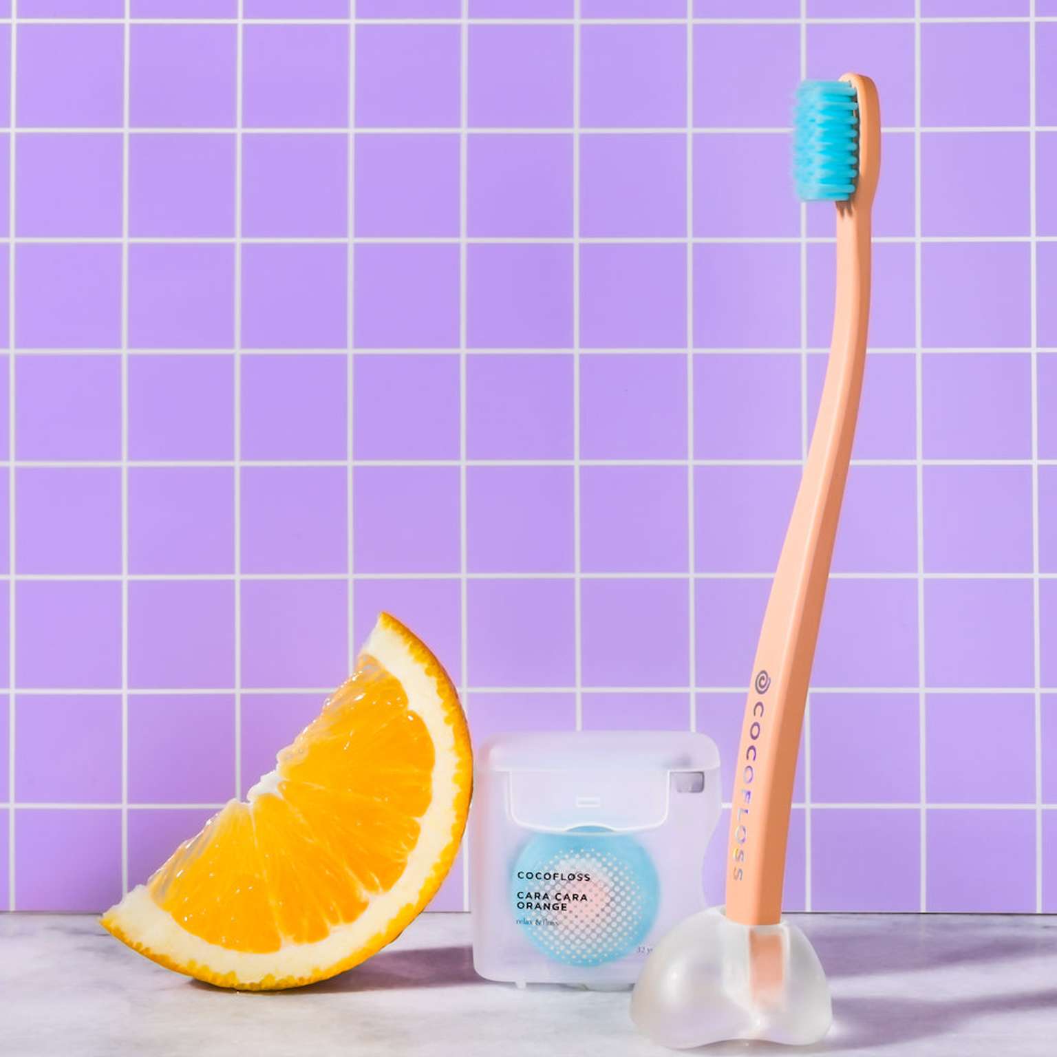 Cocobrush + Pedestal
