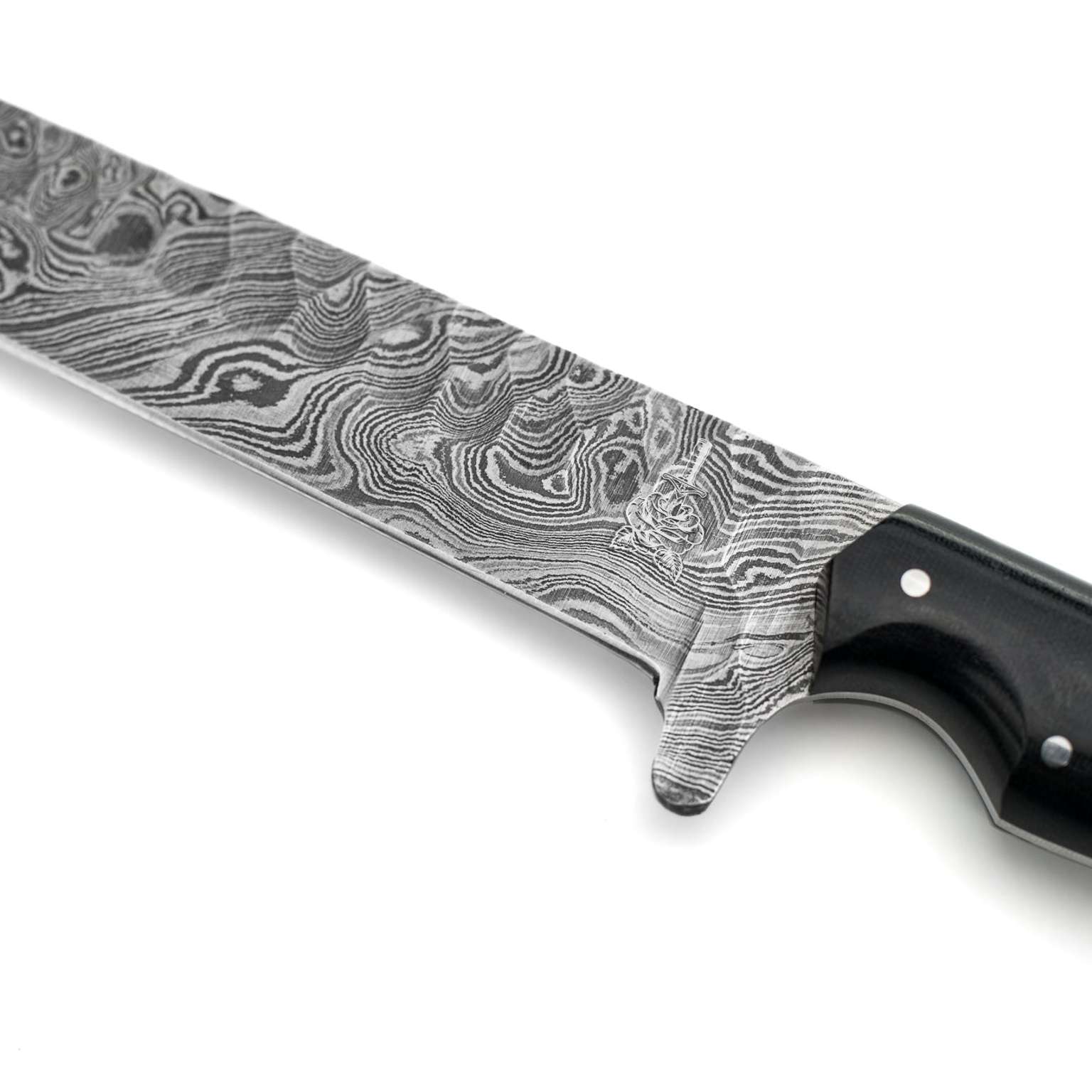 Dahlia Carver V1