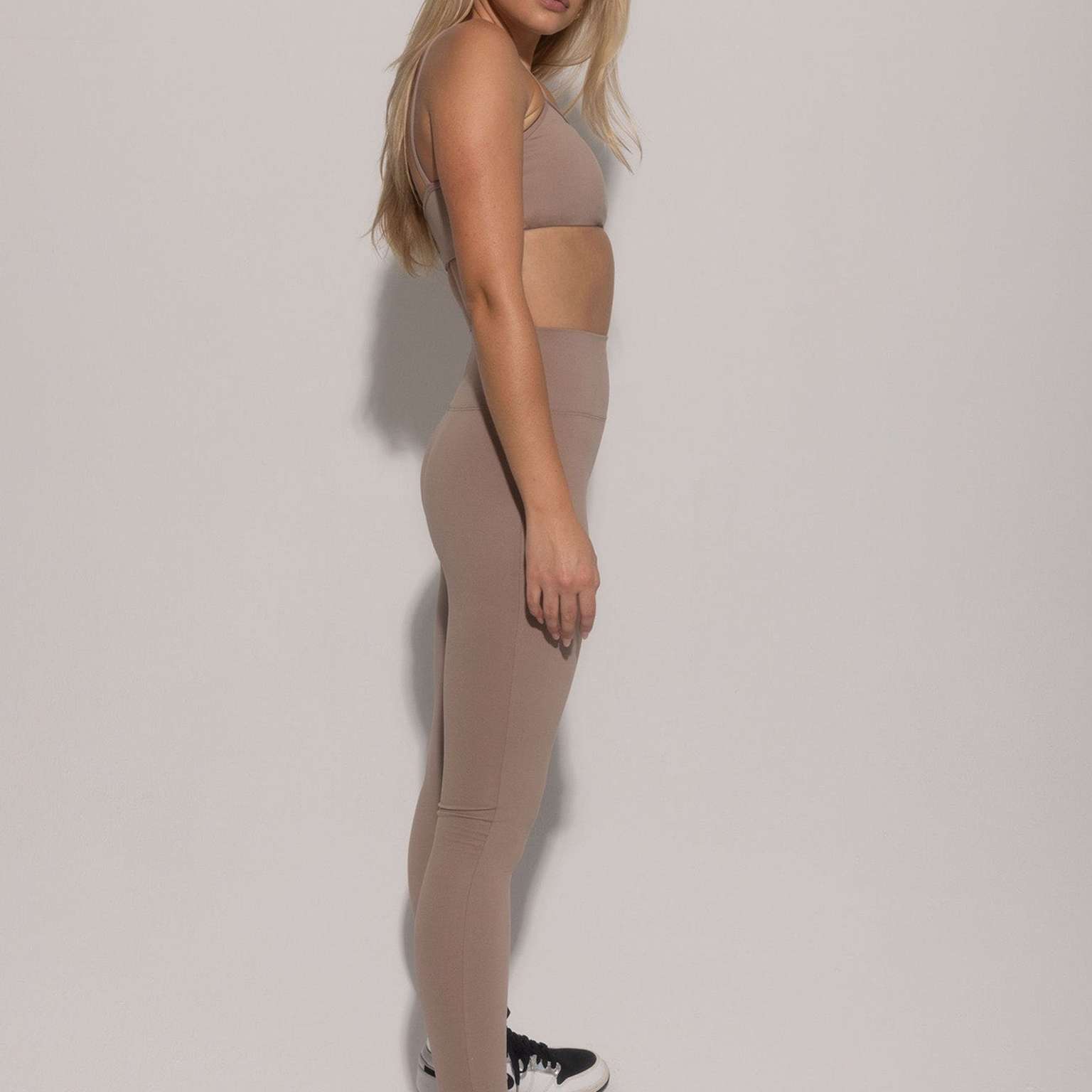 The Soft Sculpt Legging