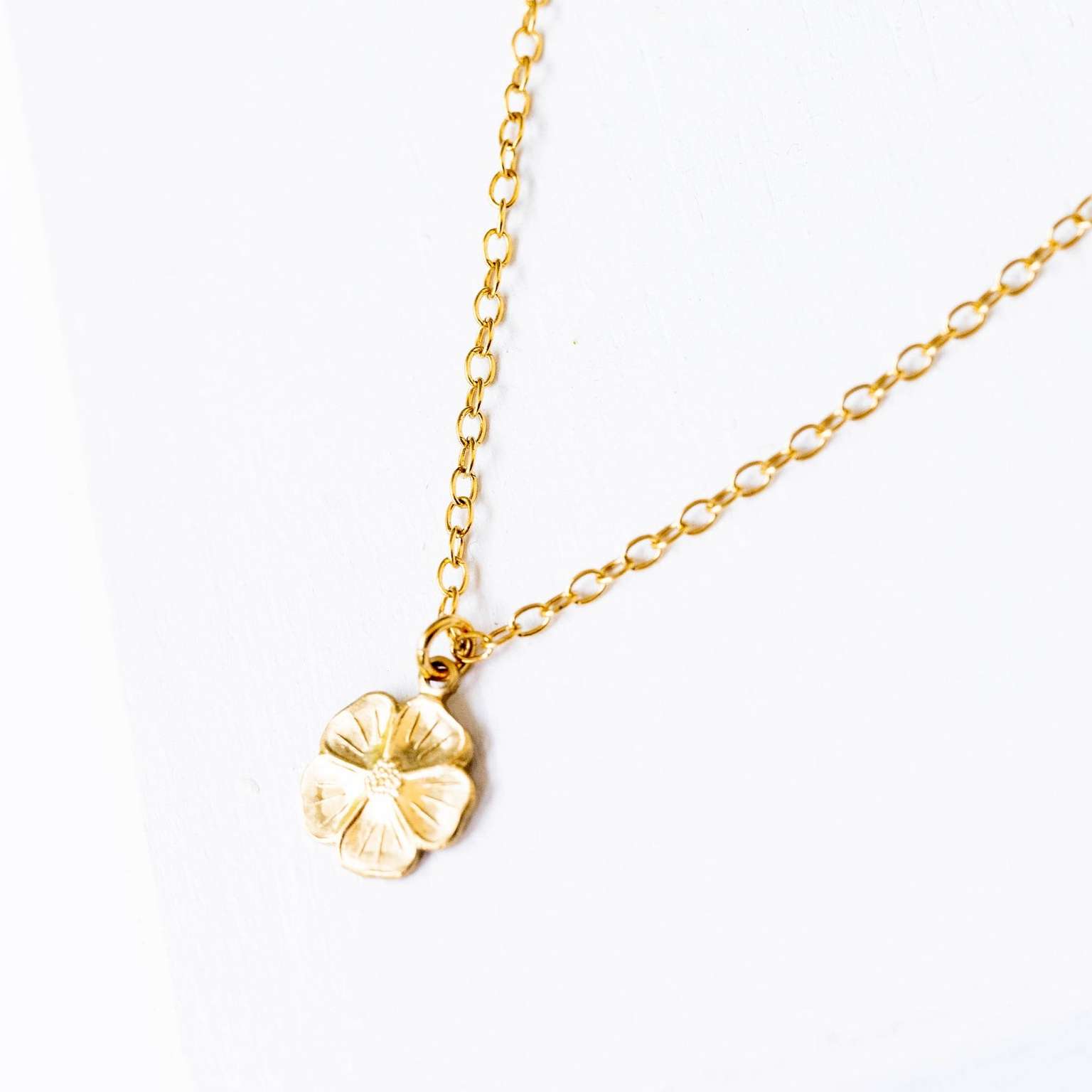 Tiny Flower Necklace- WS