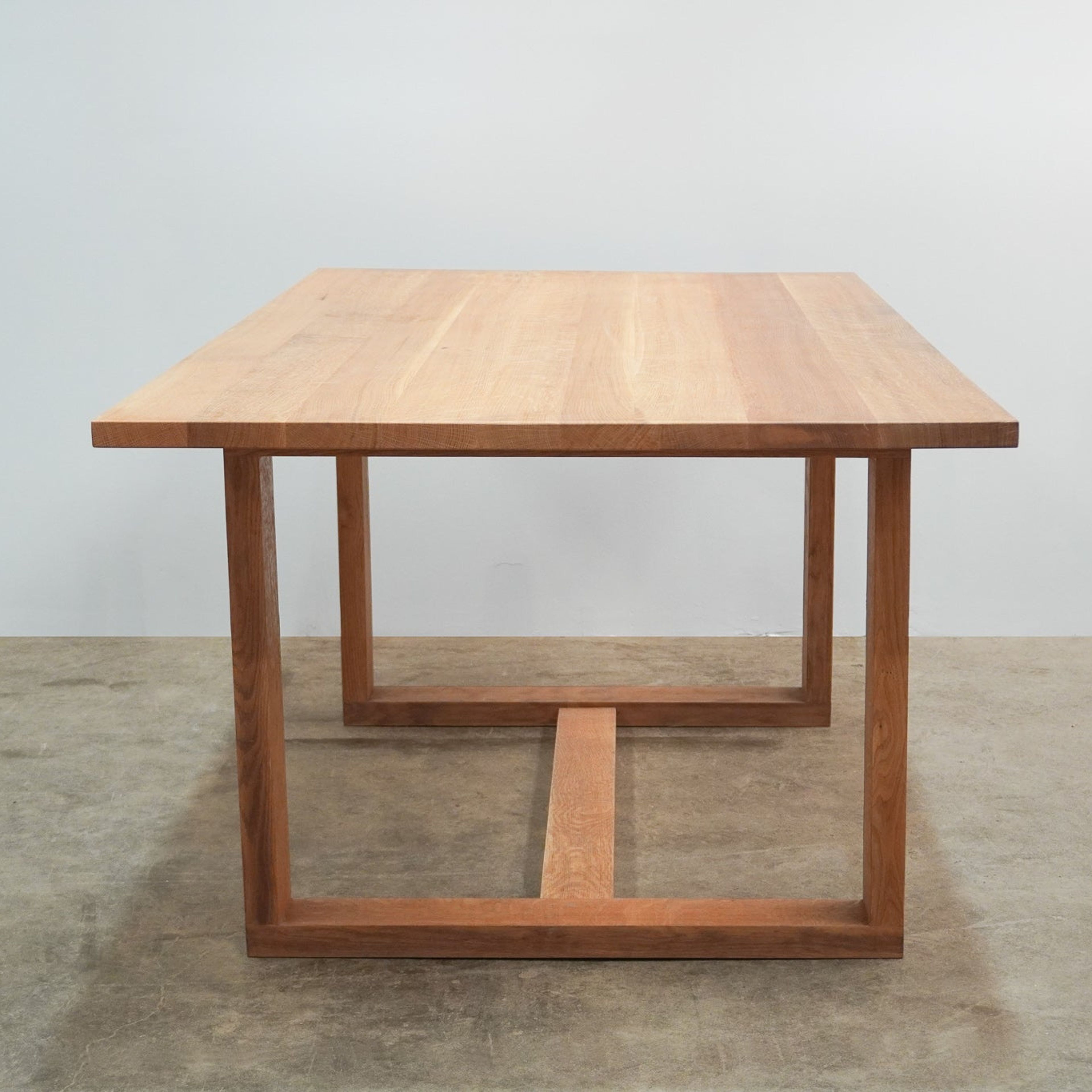 Wabansia Dining Table