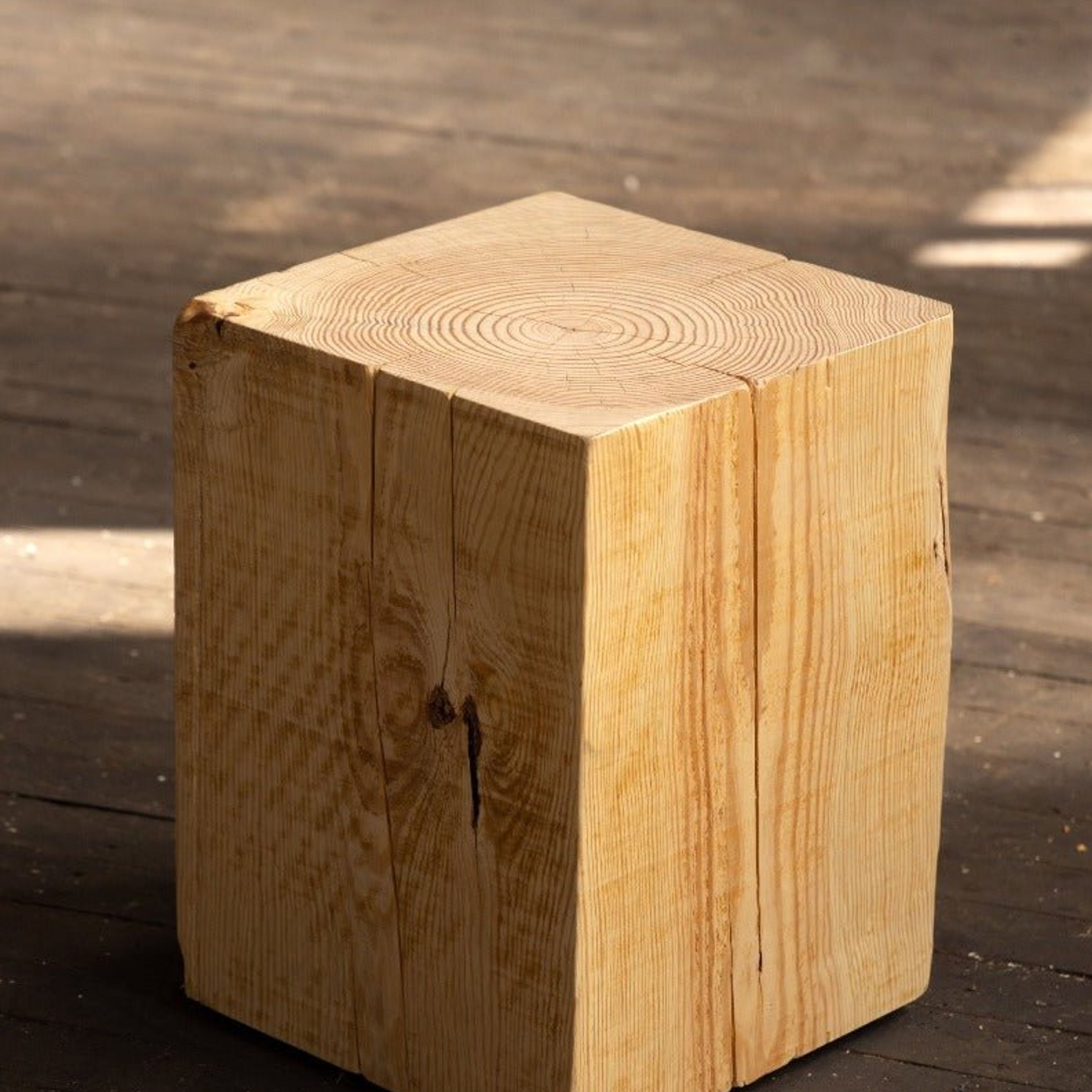 Hyo Table Natural | Pine Wood Cube Side Table