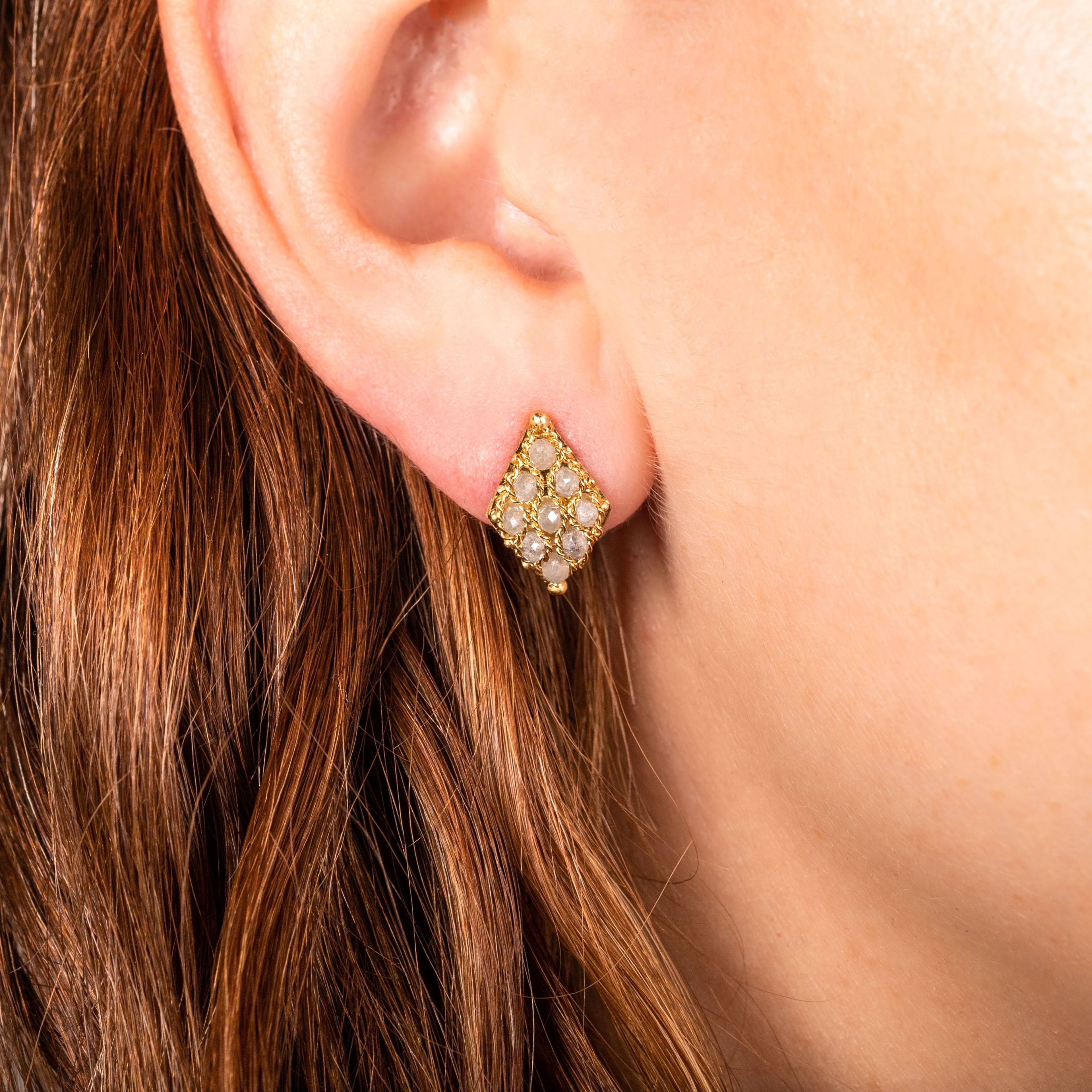 Petite Woven Lattice Earrings in Grey Diamond