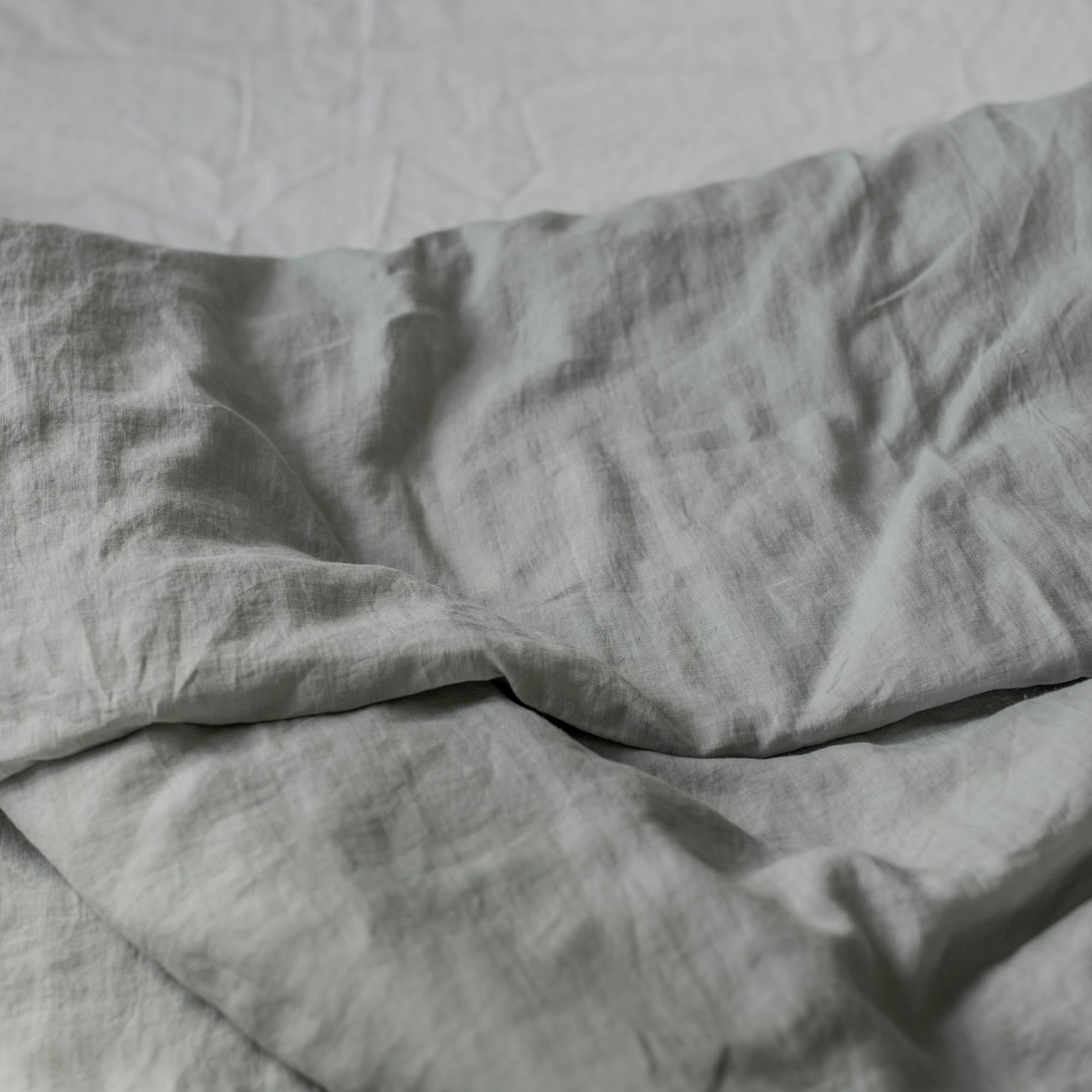 Linen bedding set in Sage Green