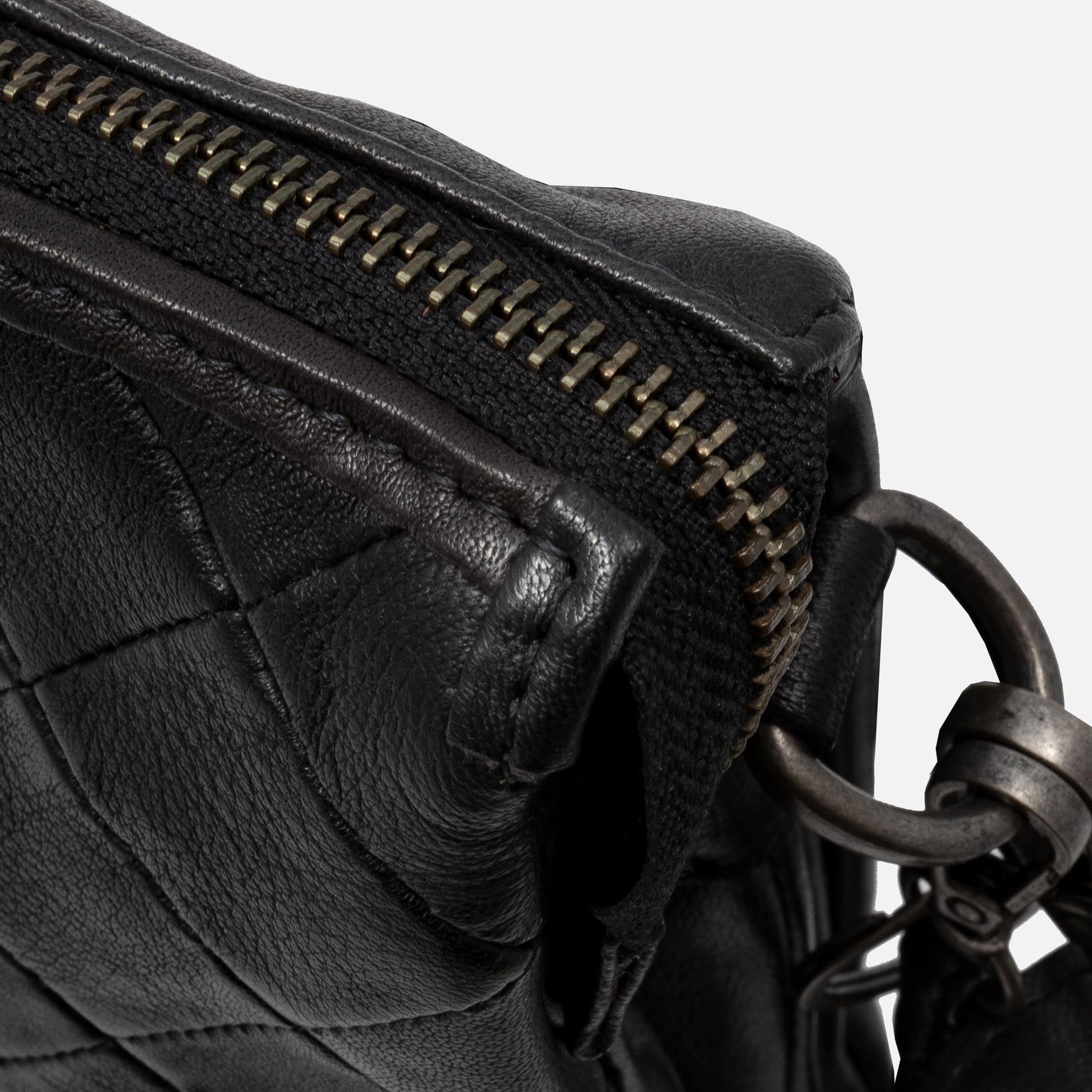 Munter | Large Leather Crossbody Bag