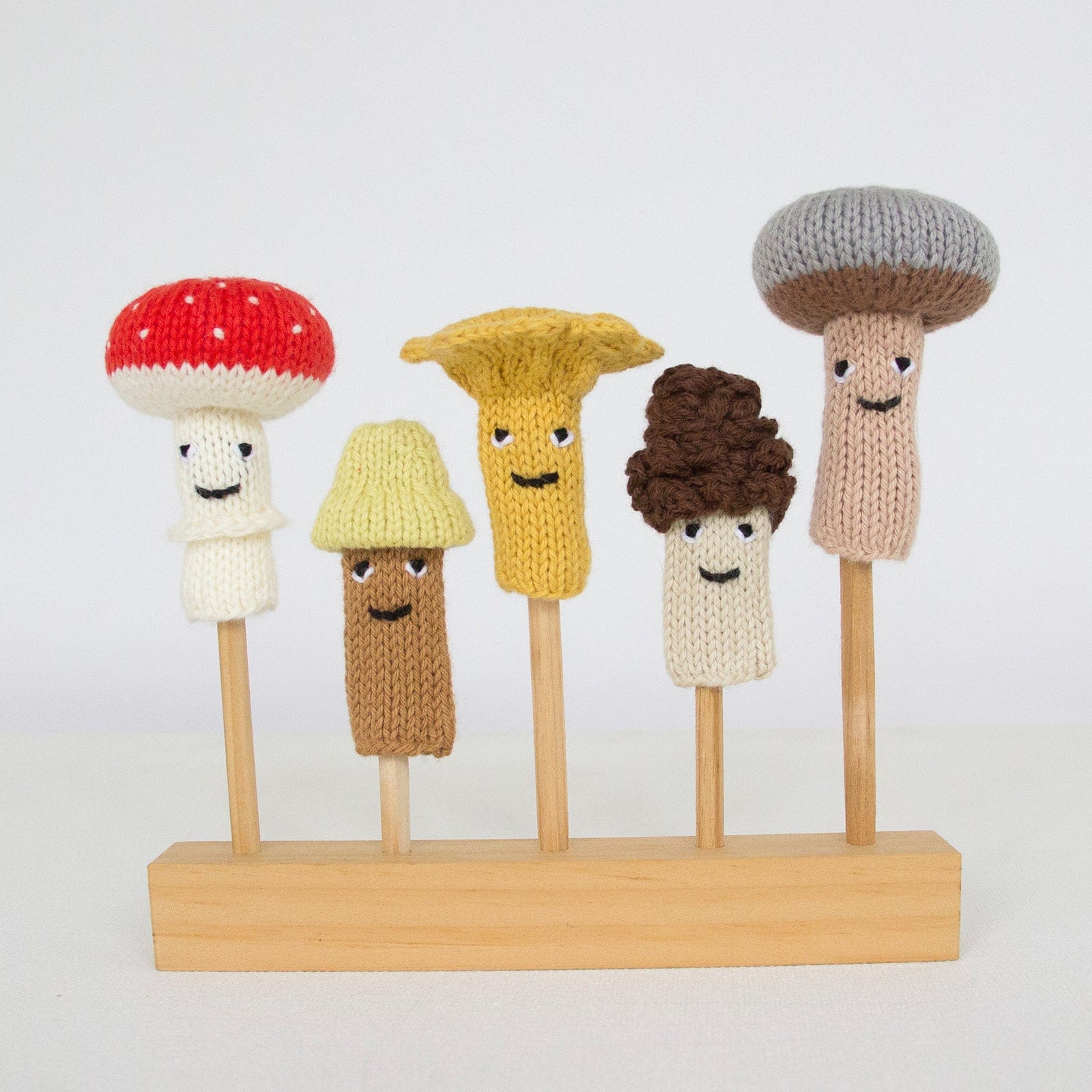 Finger Puppet Mushrooms (set 5)