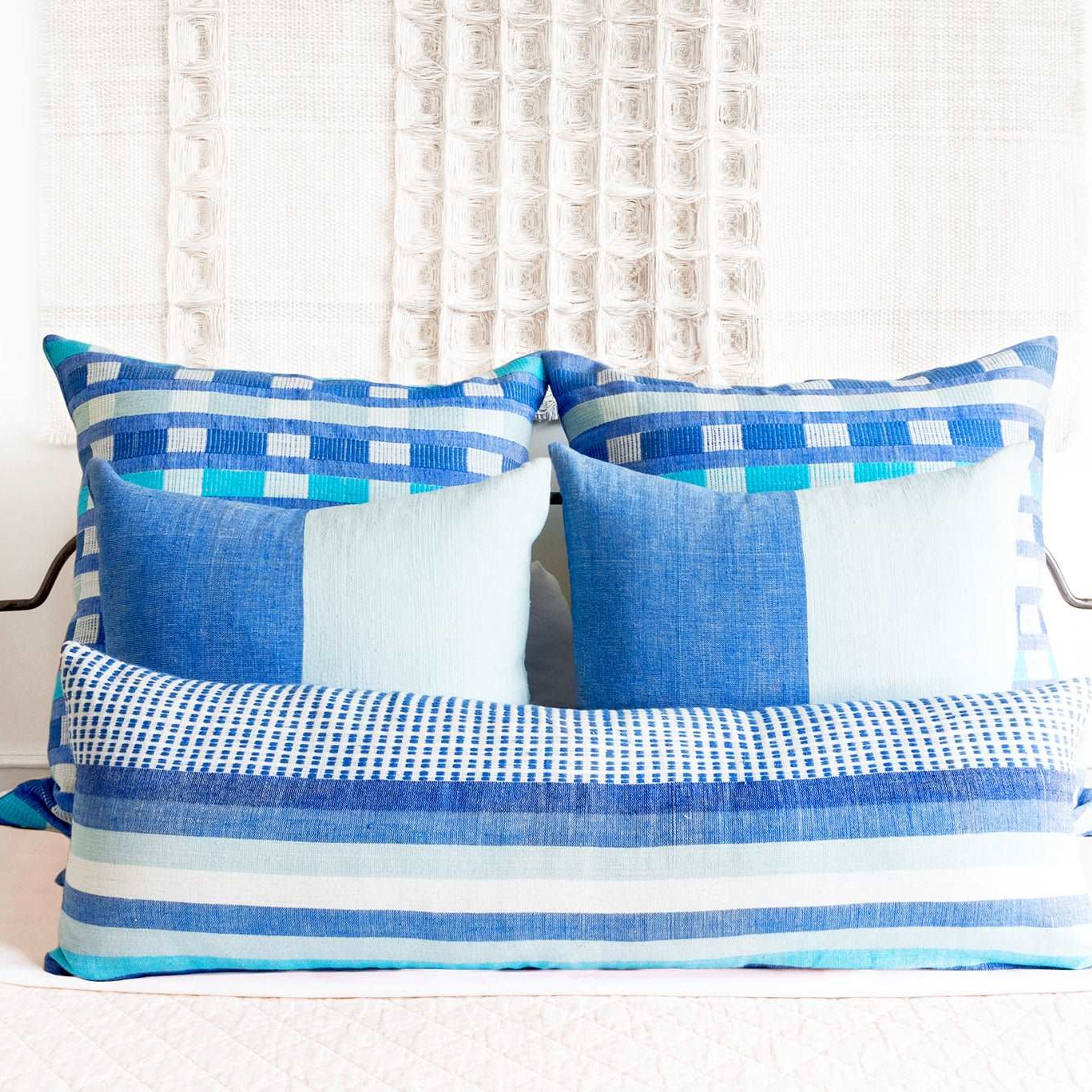 Coordinated Pillows - Azure