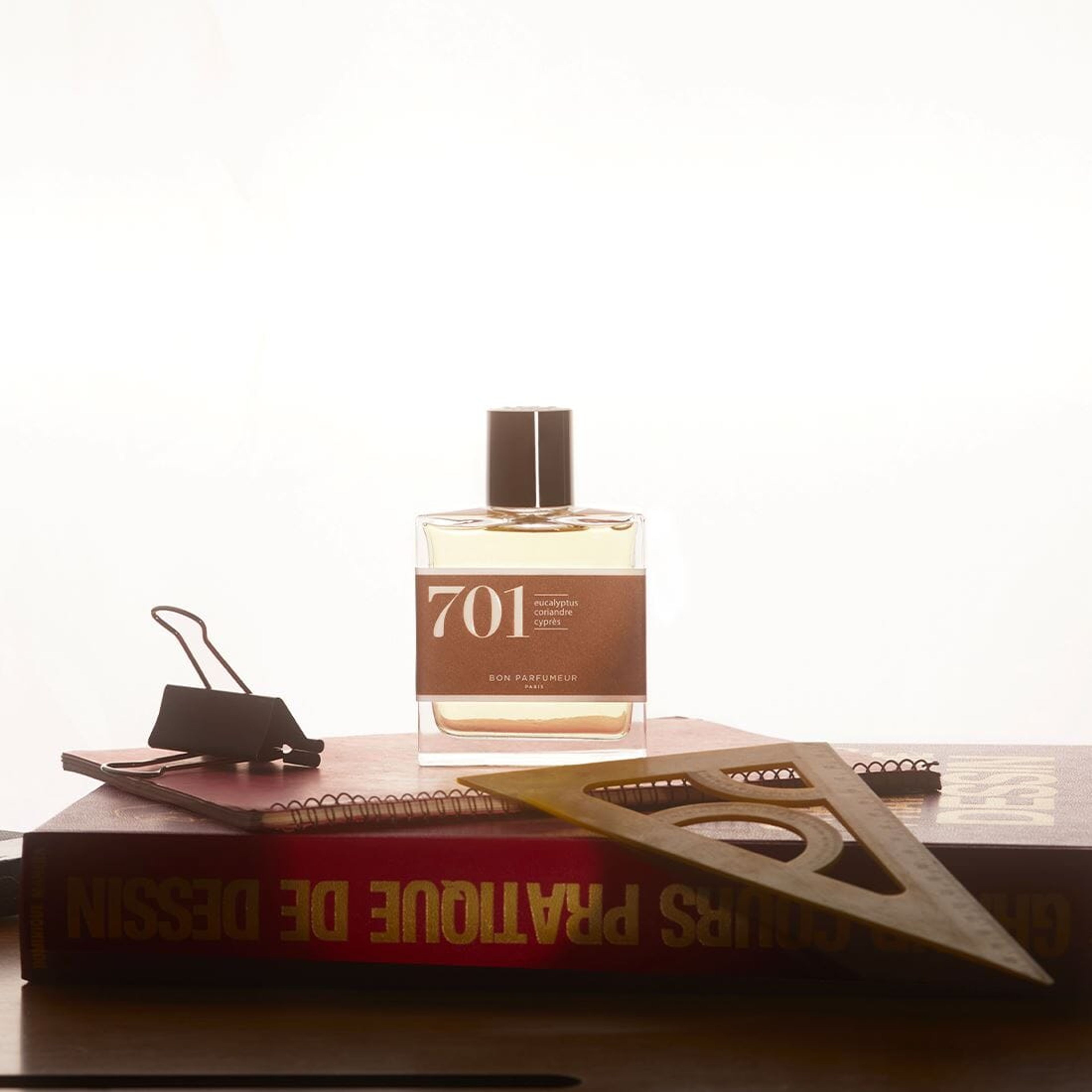 Eau de parfum 701 with eucalyptus, coriander and cypress