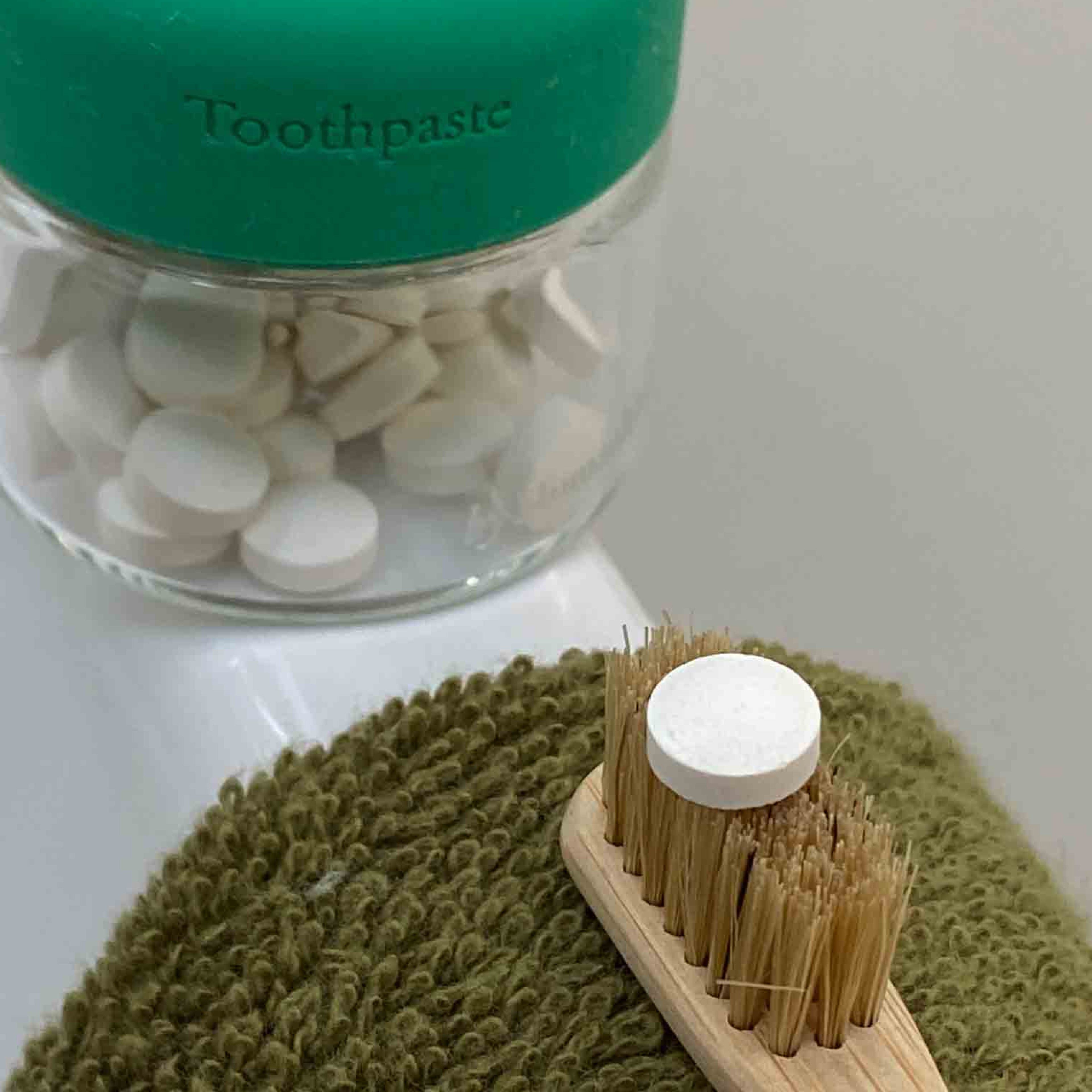 100% Natural Toothpaste Tablets