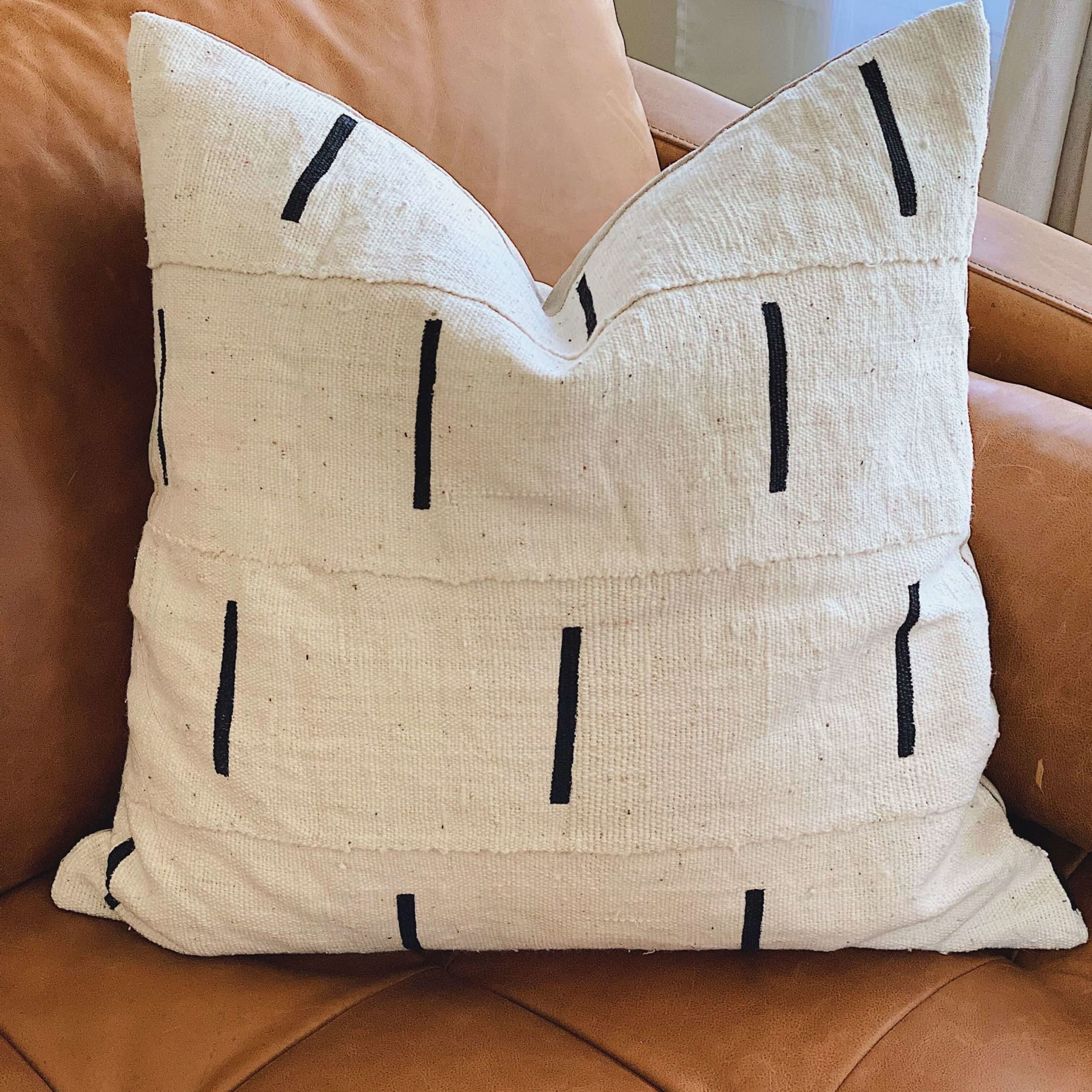 African Mudcloth Pillow Cover - White Dash 20"X20"