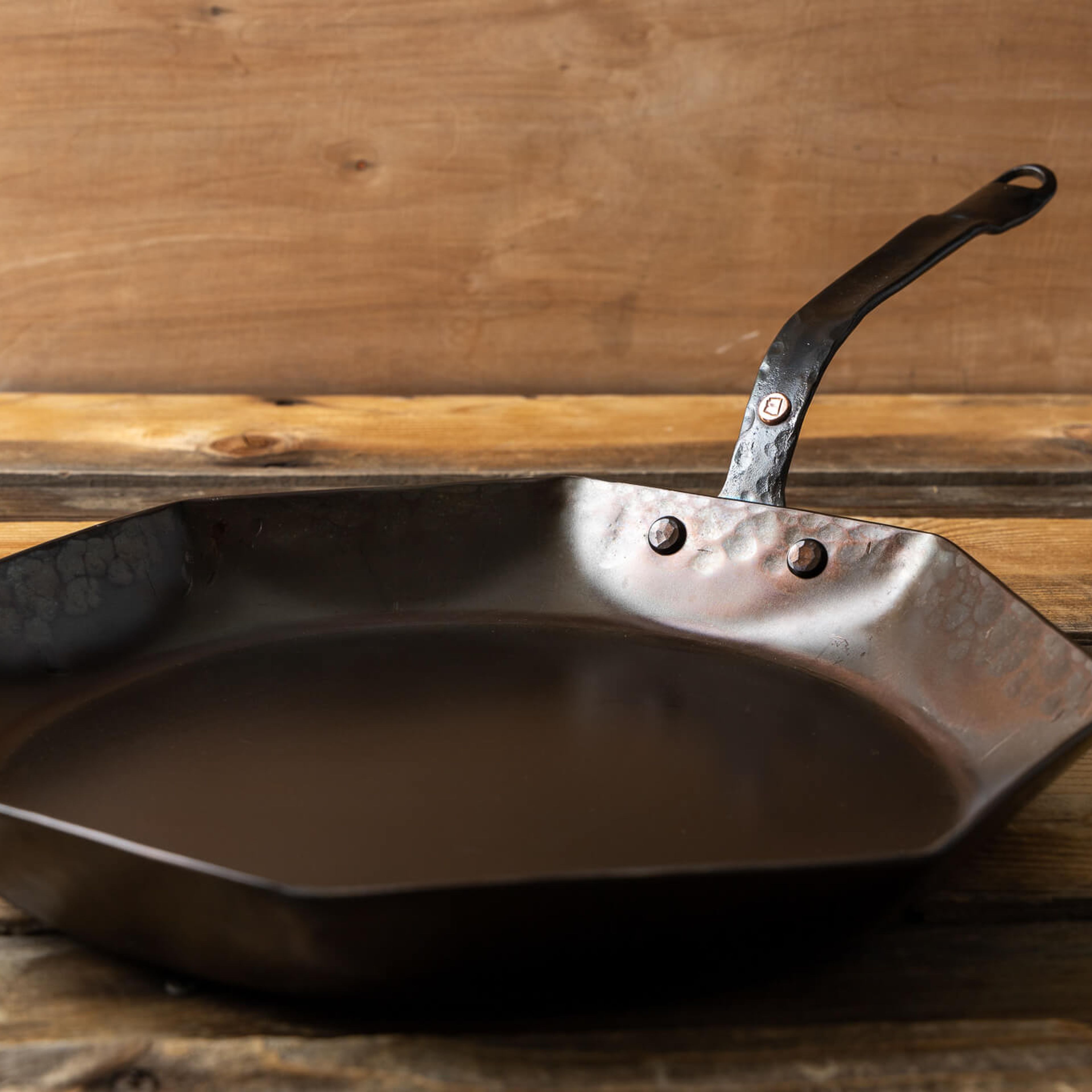 12" Octagon Carbon Steel Skillet - Hand Forged