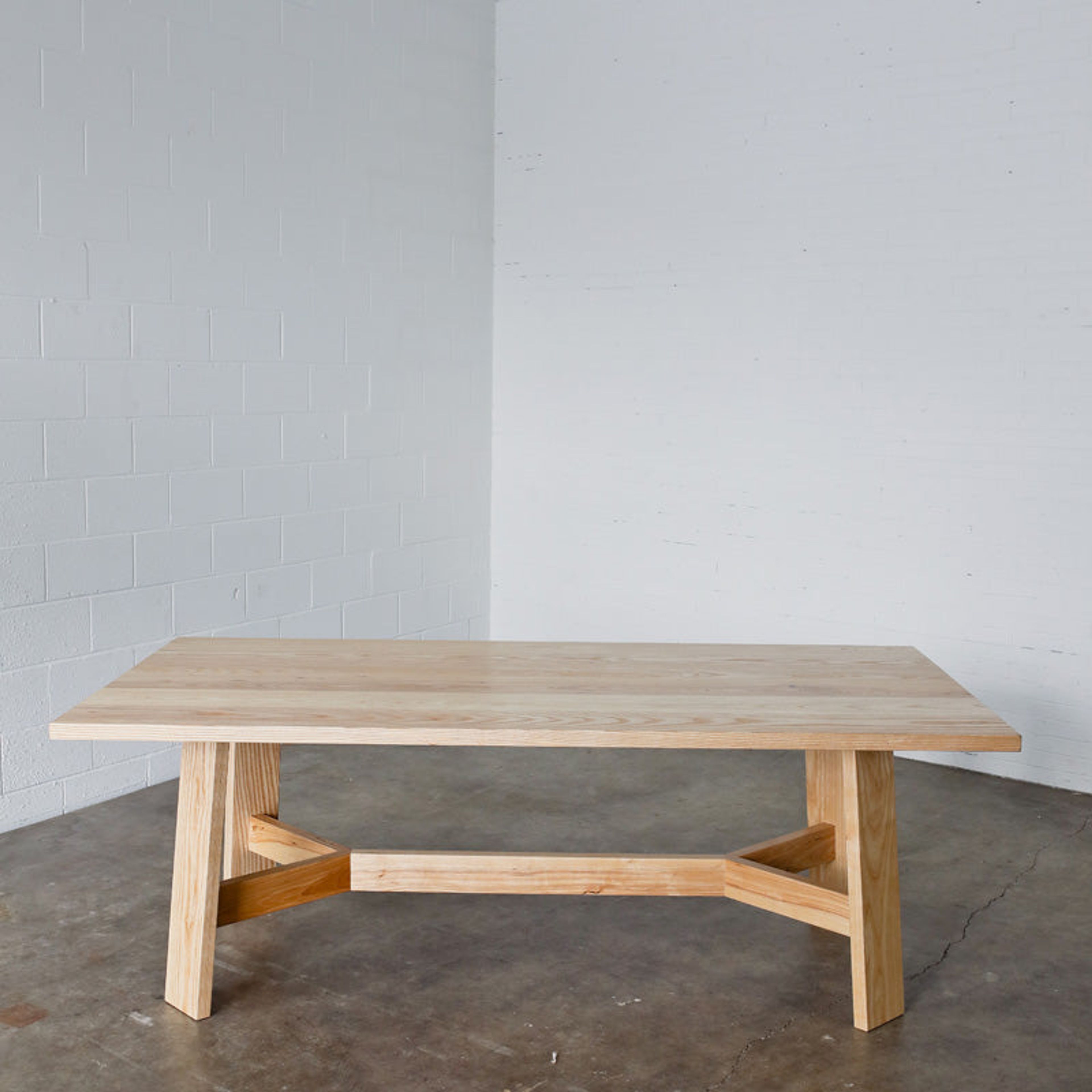 Ryder Dining Table