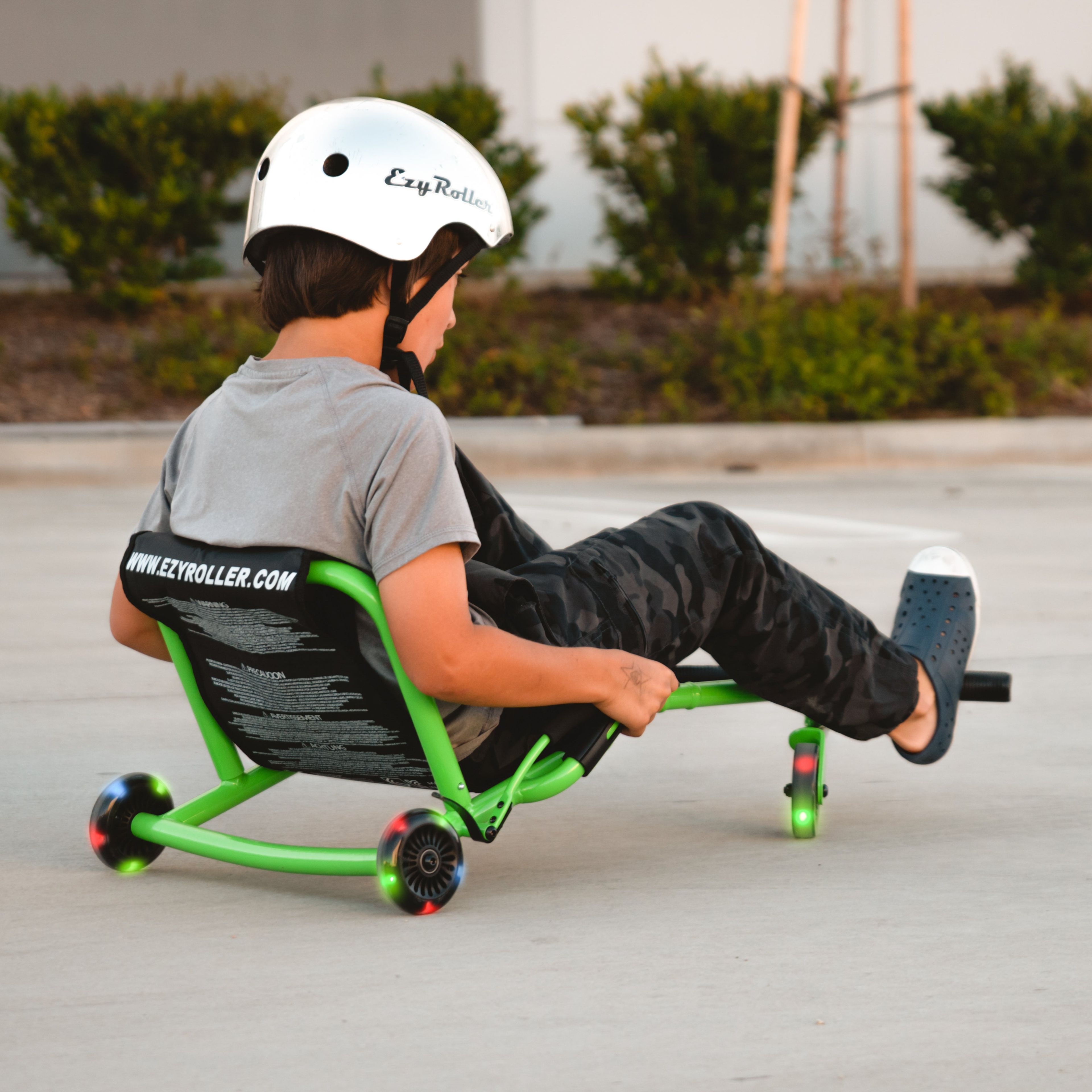 EzyRoller Classic Lime Green with LED wheels - Limited Edition
