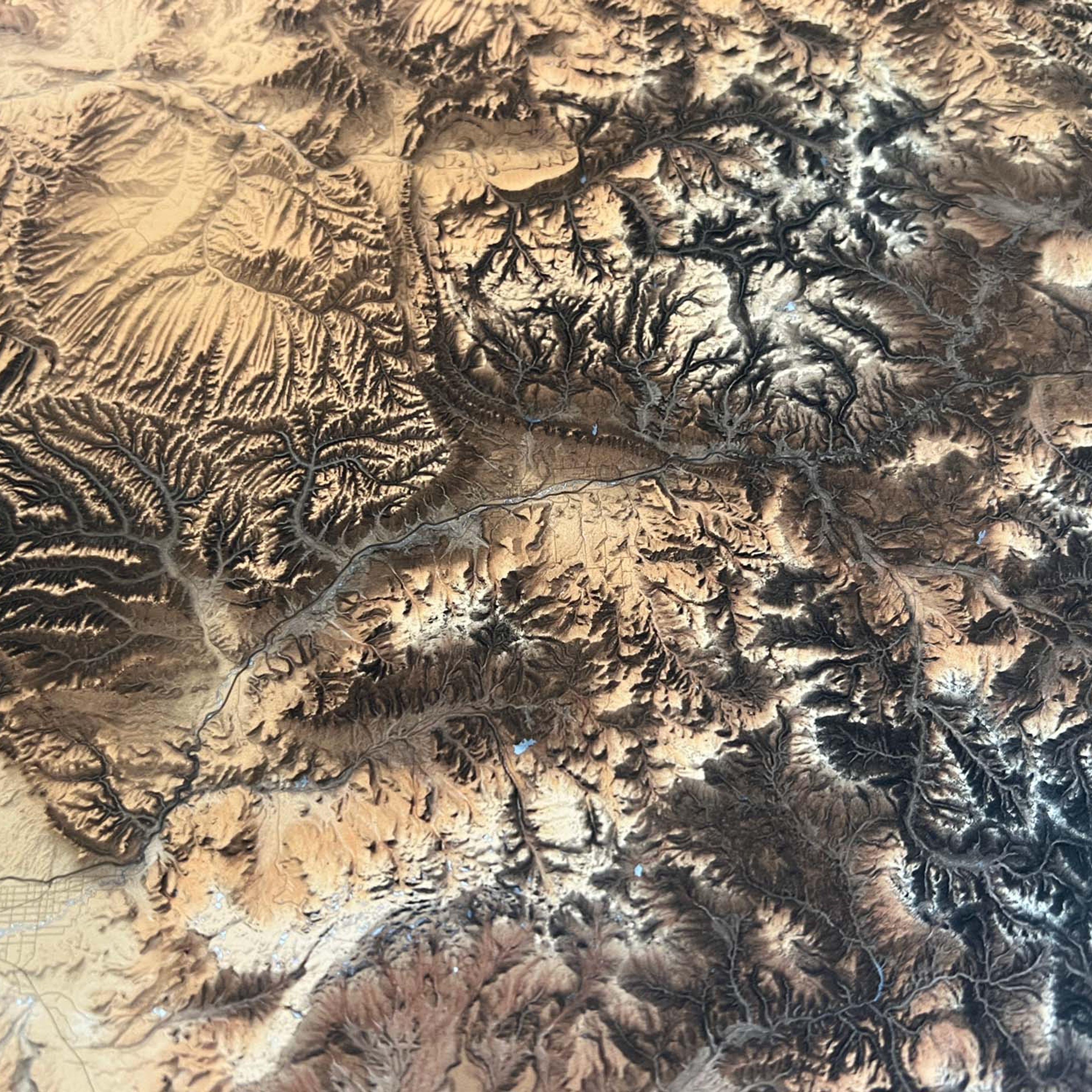 Colorado Map - Topographic Elevation Map with Shaded Relief