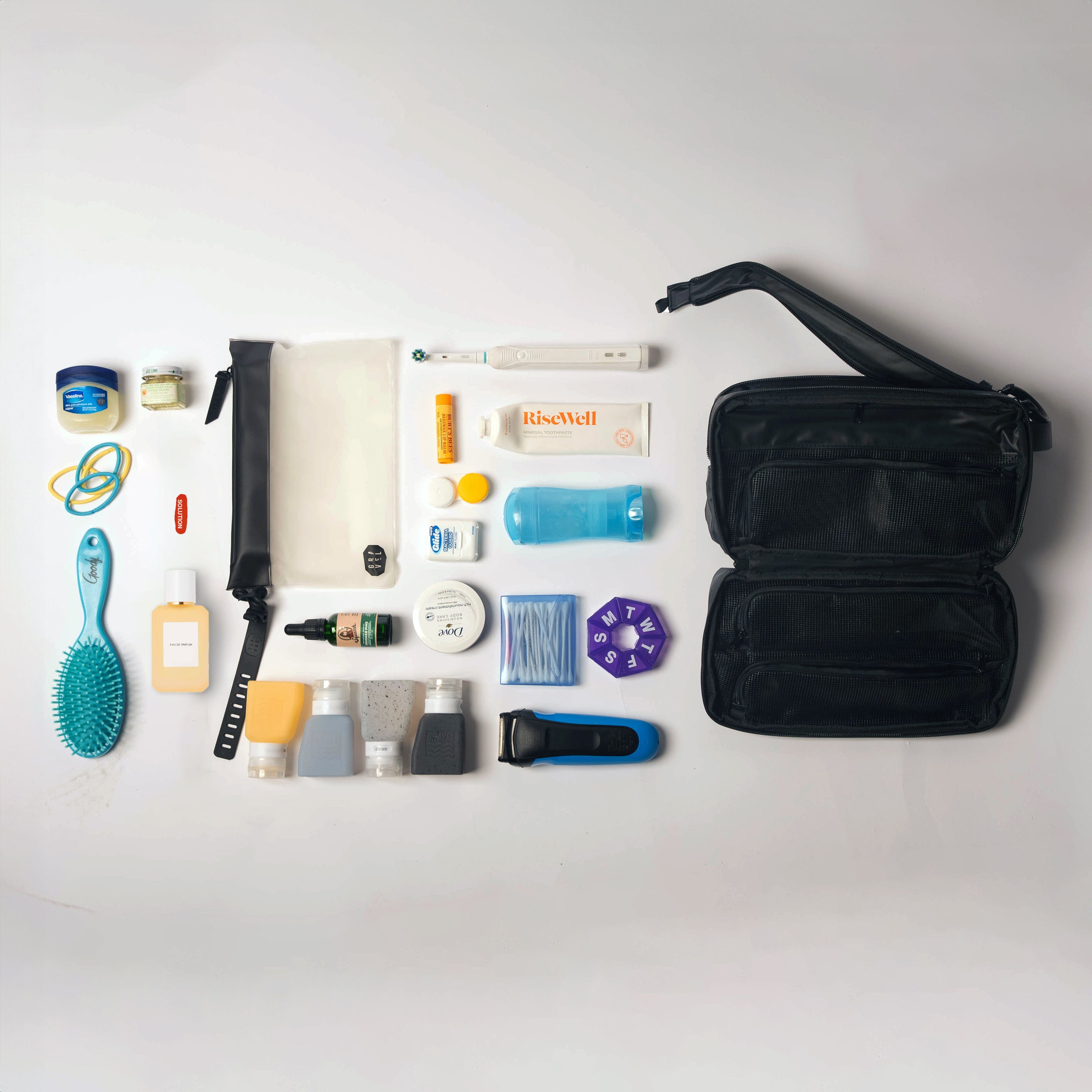 Black Explorer MAX Toiletry Bag - Packing the Most