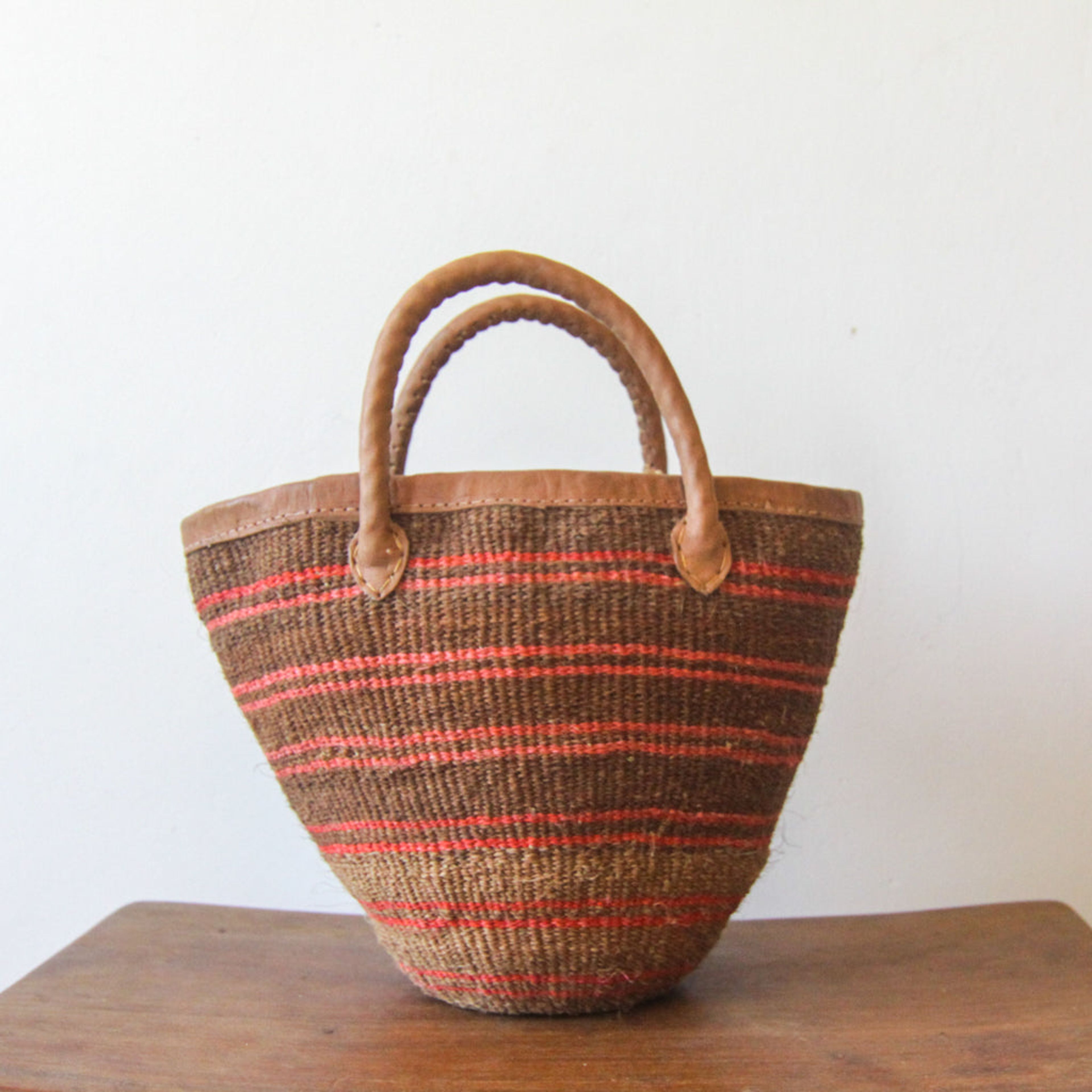 Baby darling . basket bag . leather . sisal . fineweave . one-of-a-kind . 105