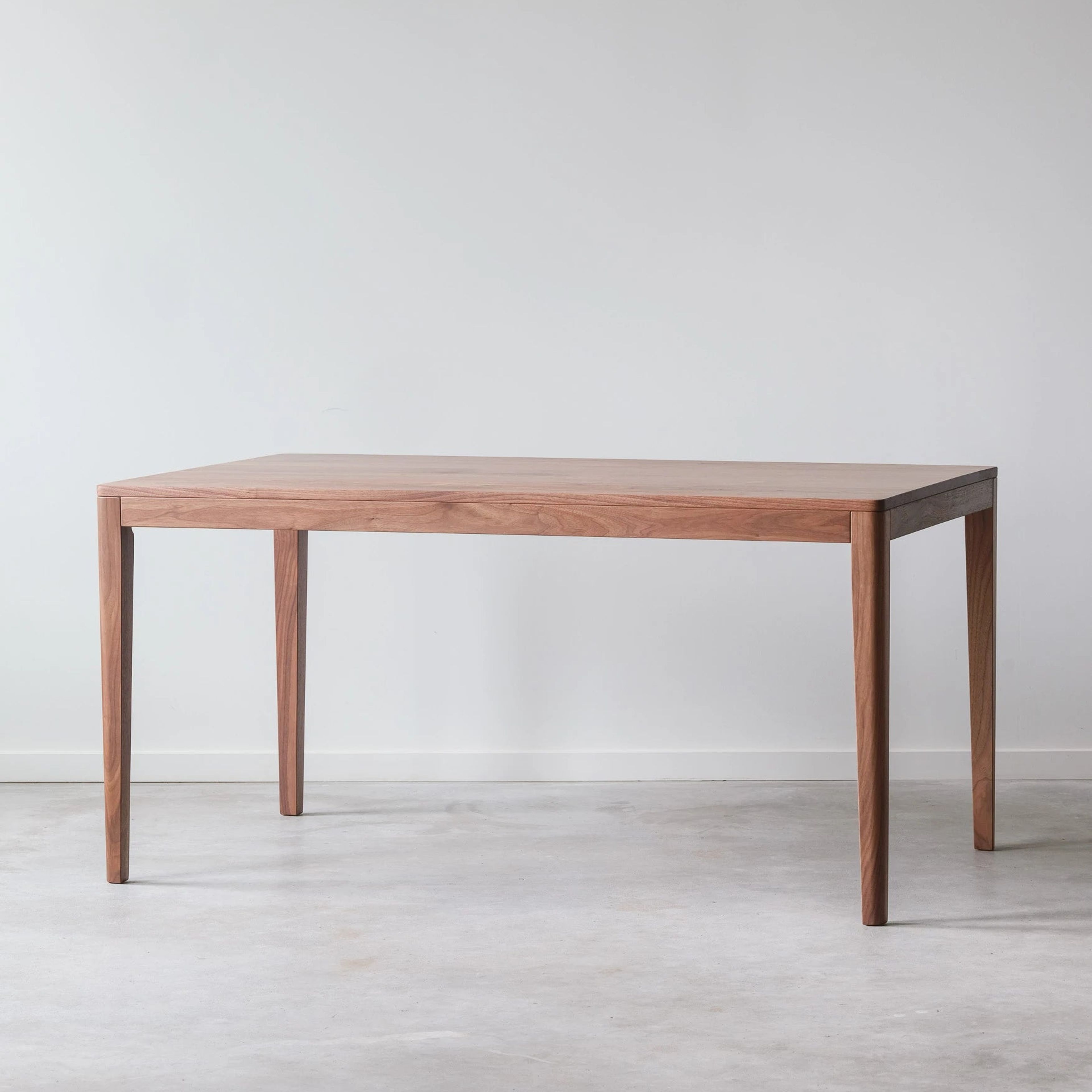 Avers Dining Table - 111893