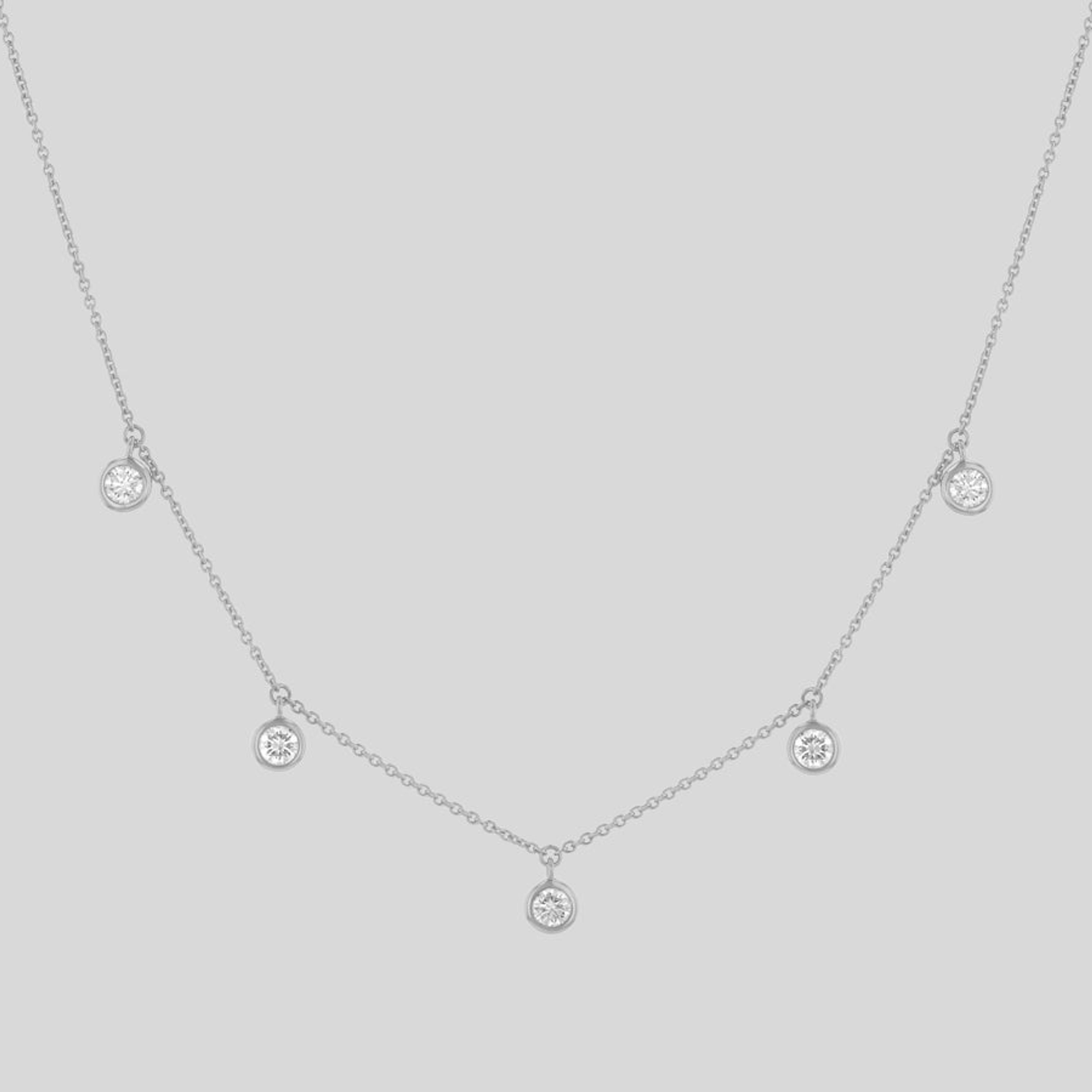 The 5 Diamond Necklace with 0.75 Carats