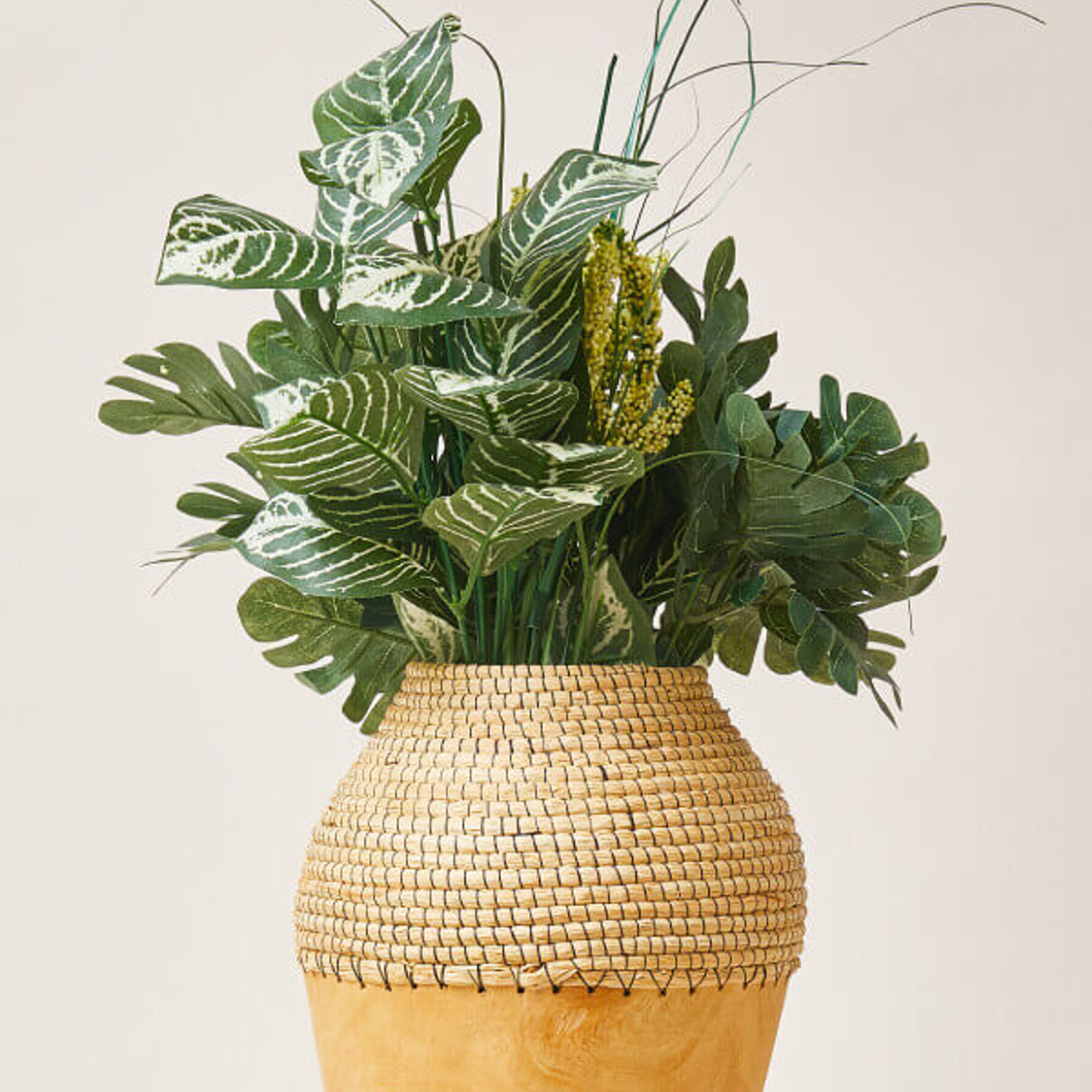 Copabu Wood + Raffia Vase