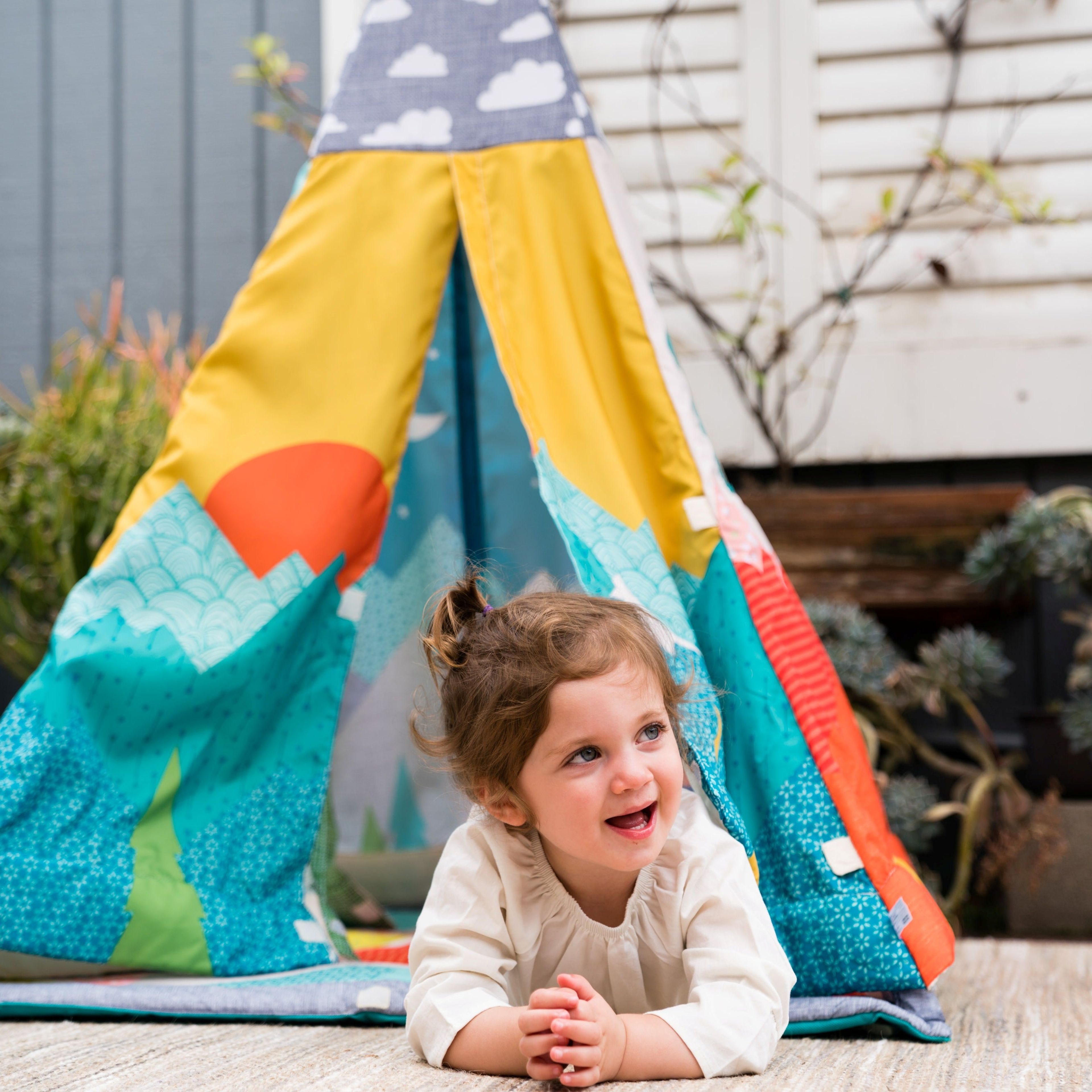 Infant to Toddler Play Gym & Fun Teepee