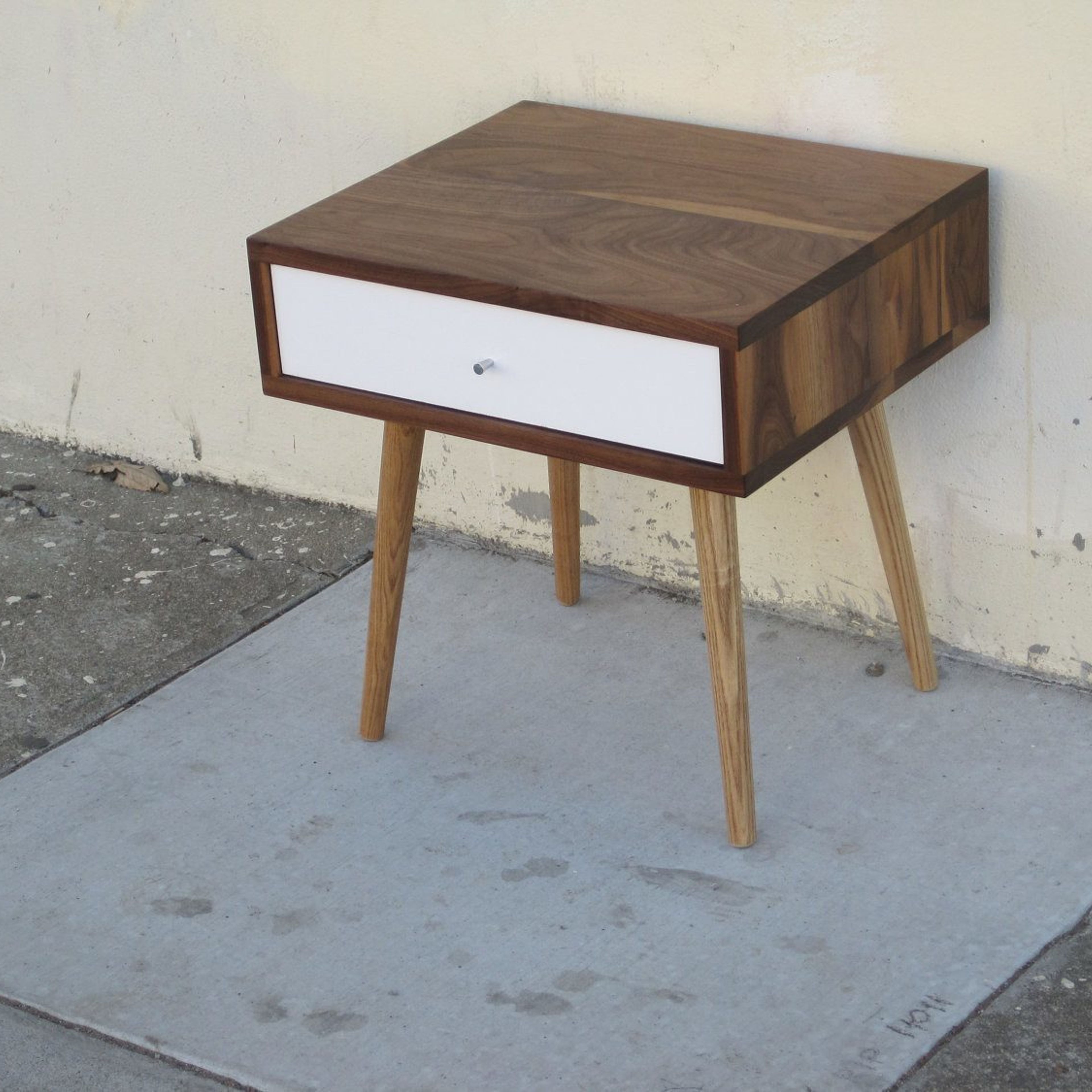 Mid Century Side Table With Drawer
