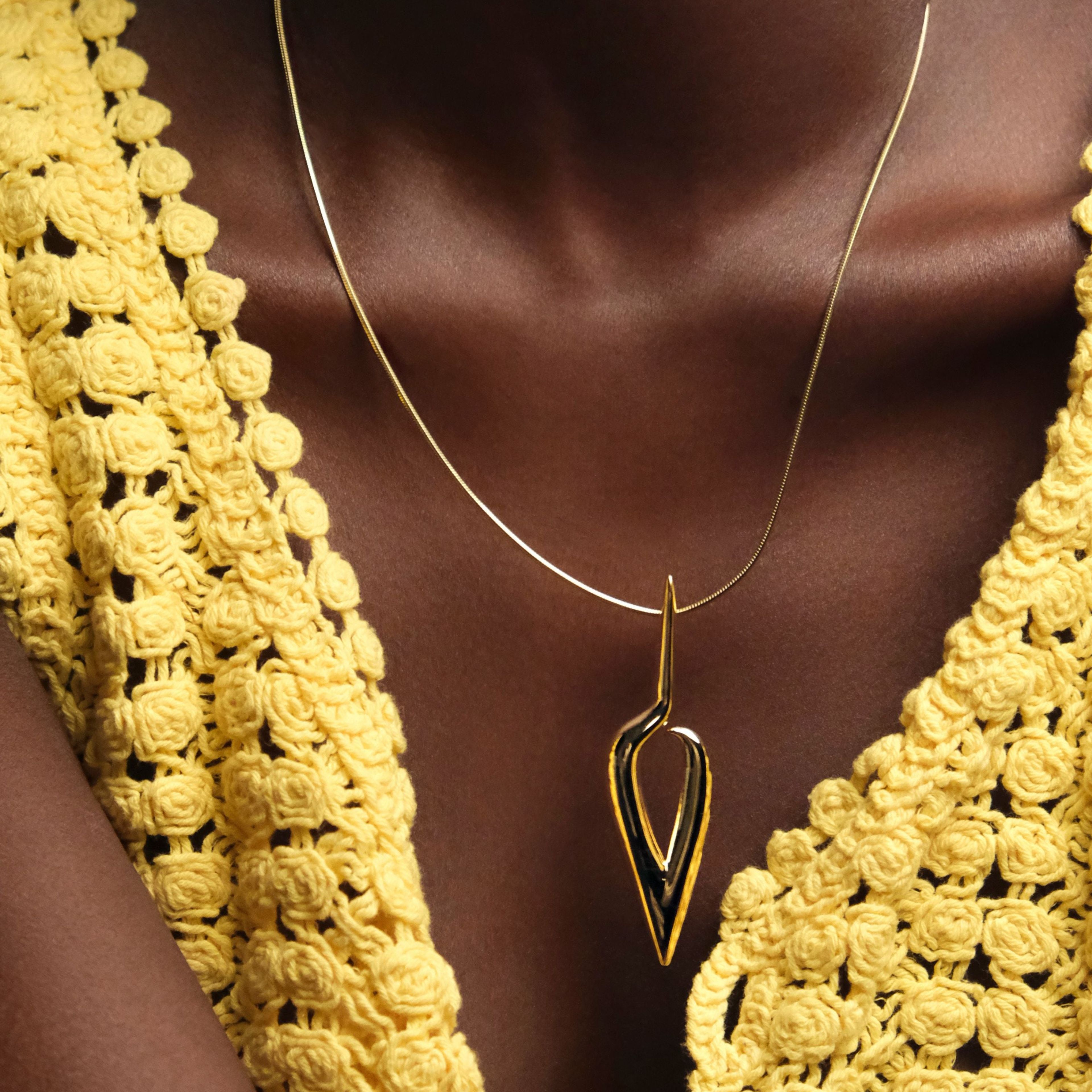 Iklwa Pendant Nude in Polished Gold Vermeil
