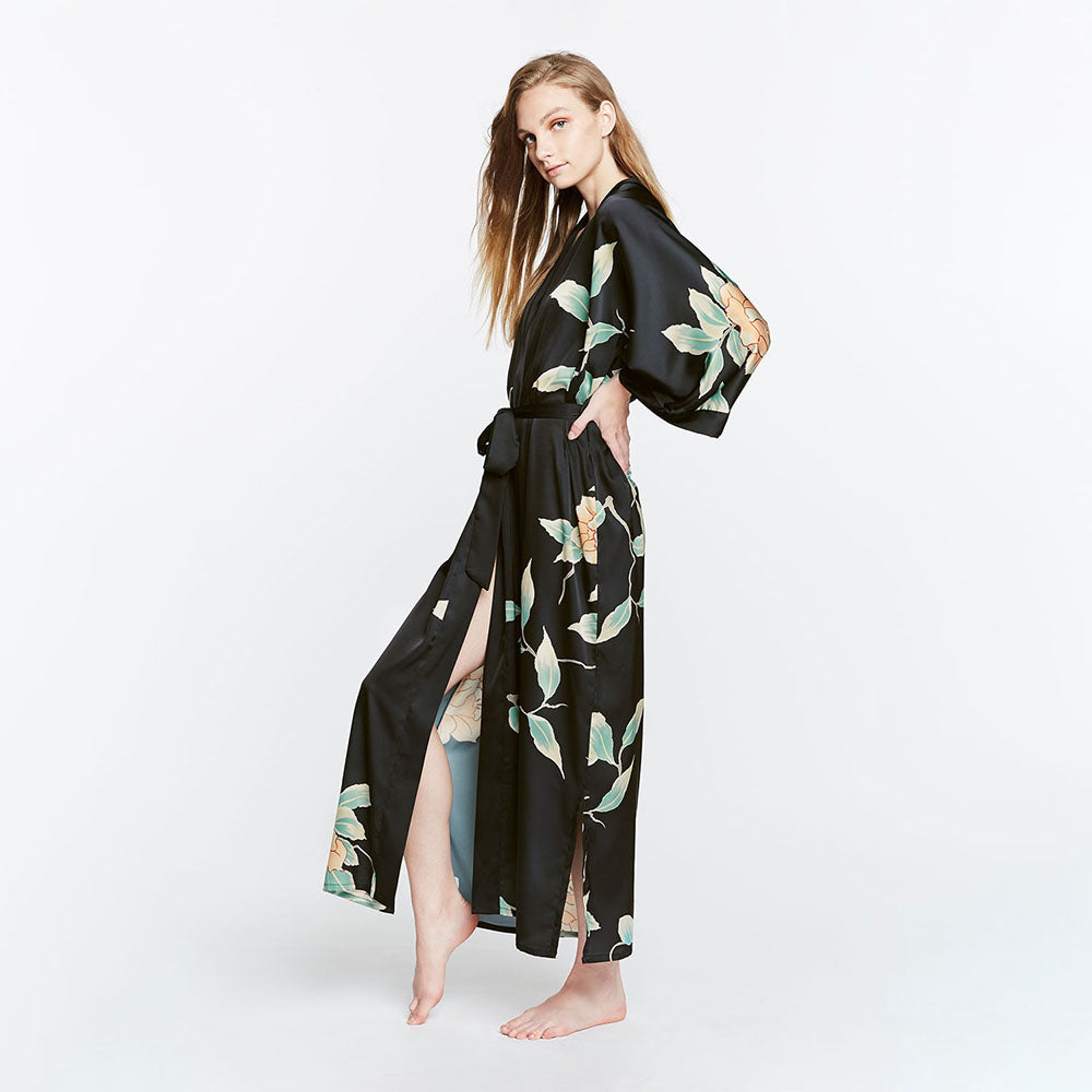 Aimi Long Kimono Robe
