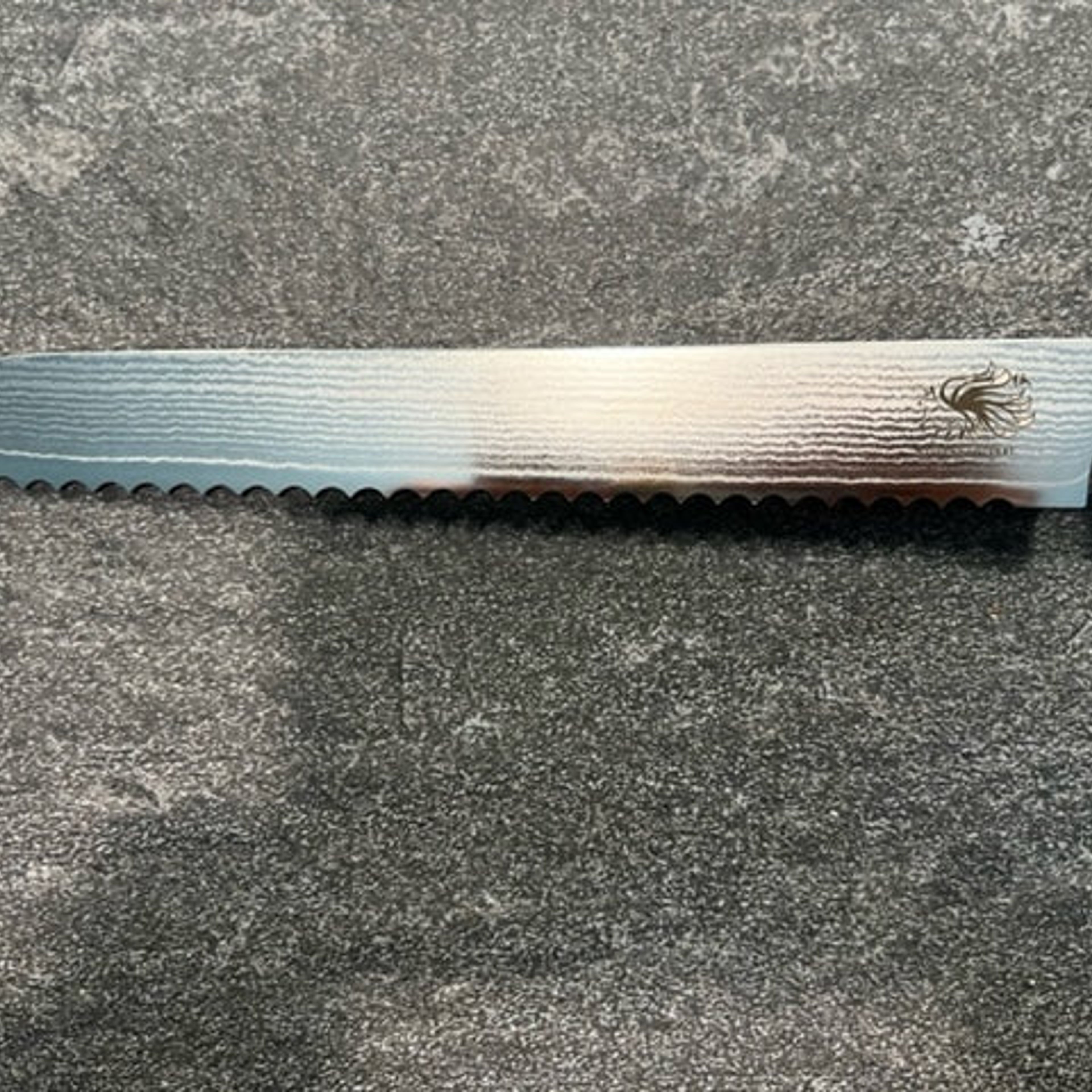 8 Inch Japanese VG-10 Damascus Serrated Knife