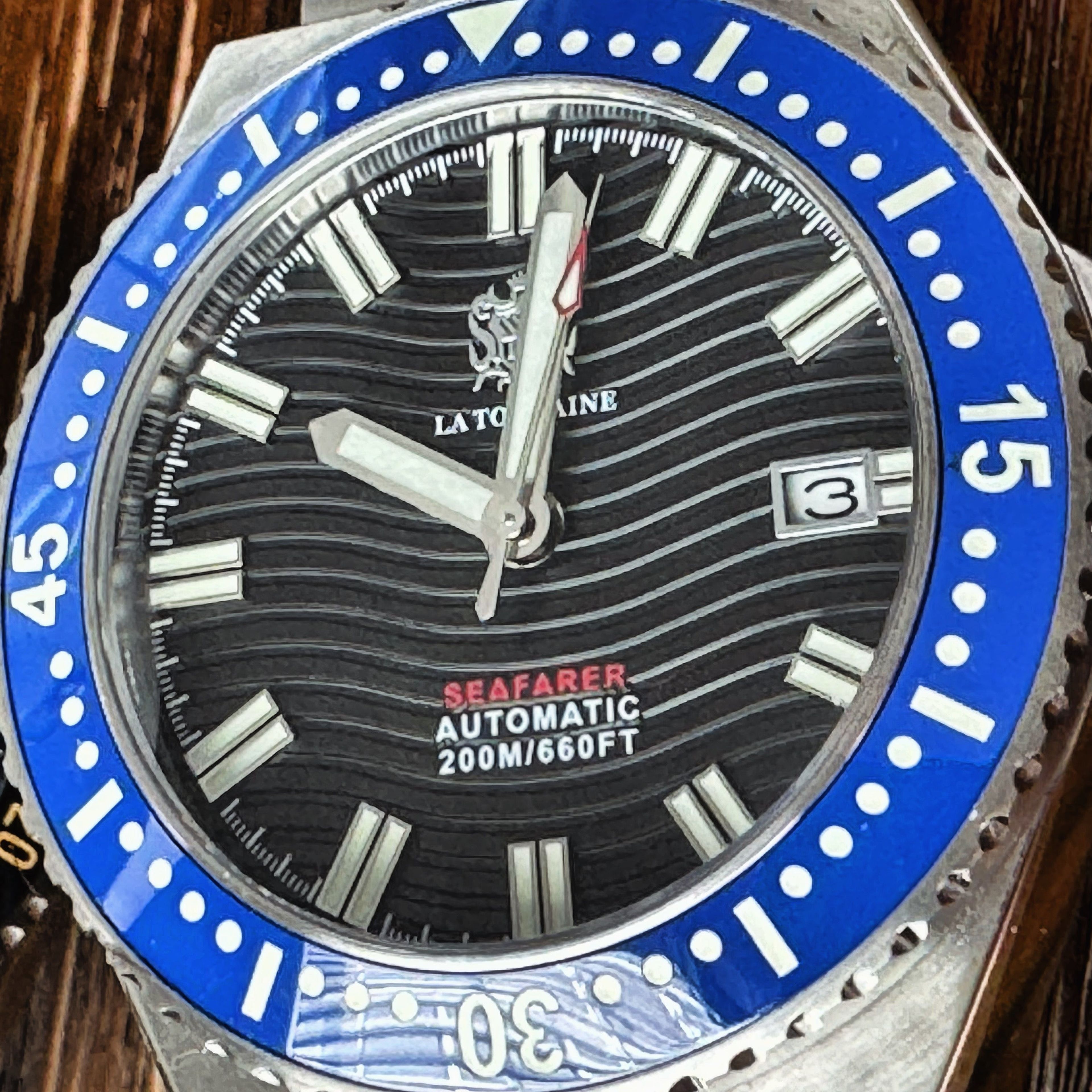 Seafarer | Stainless Steel Diver Watch