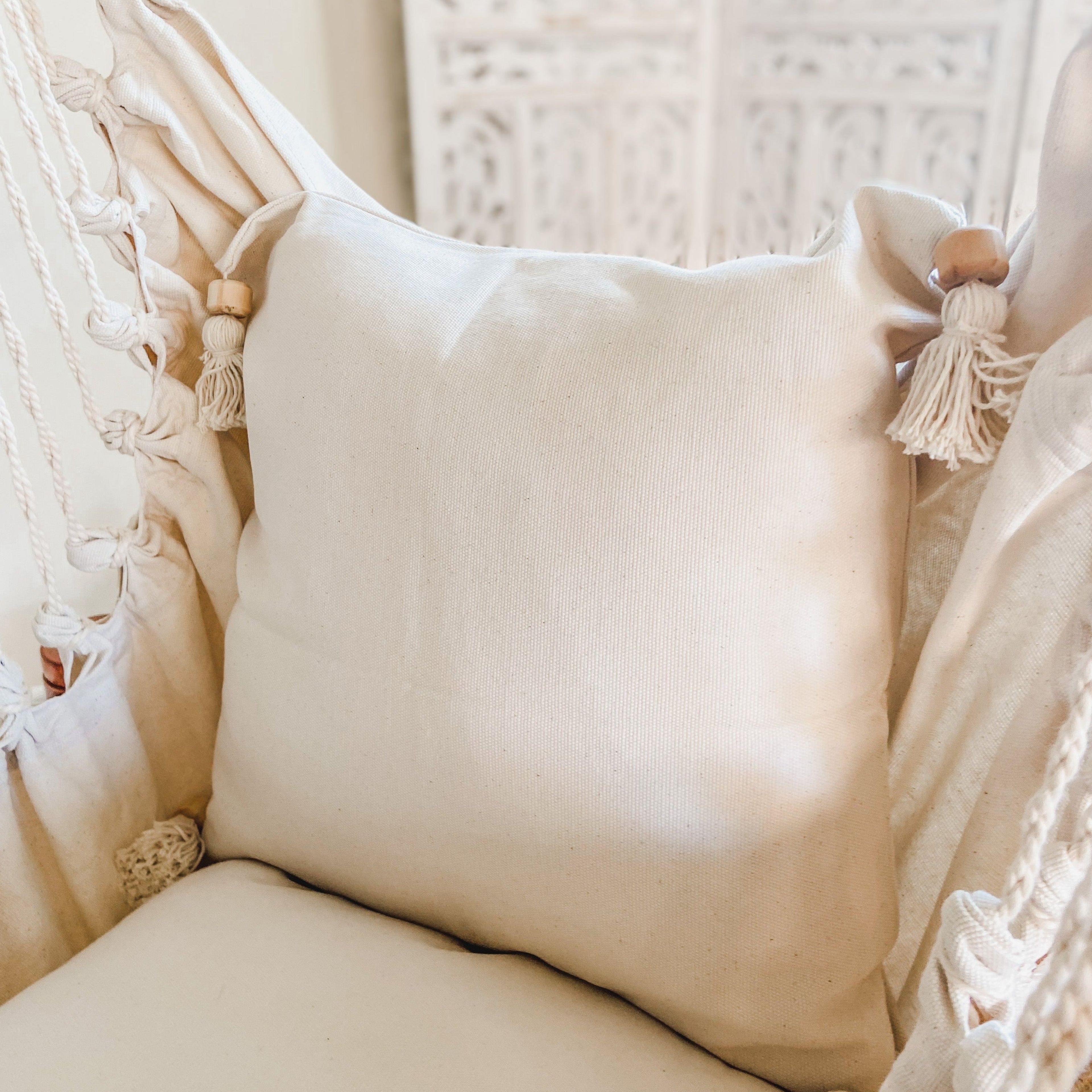 Natural White Tassel Pillow Cover | LOLA