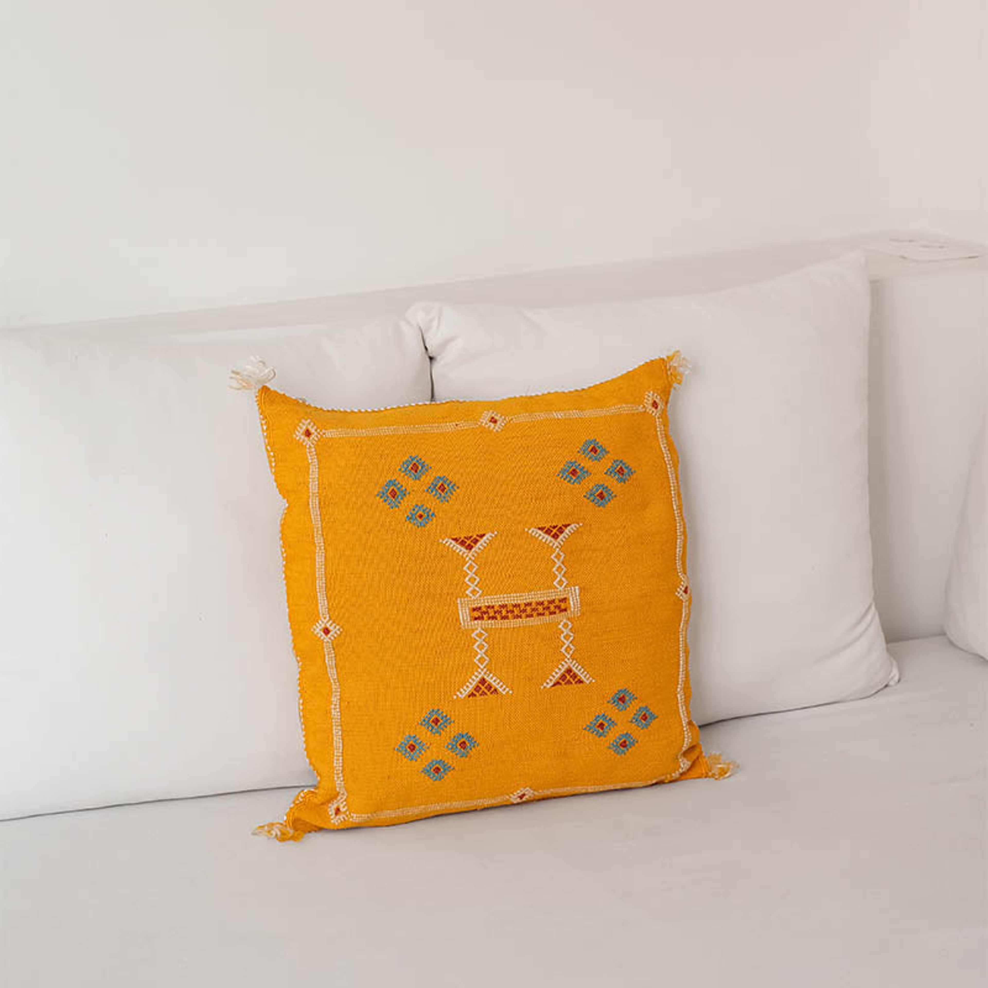 Moroccan Silk Pillow - Yellow
