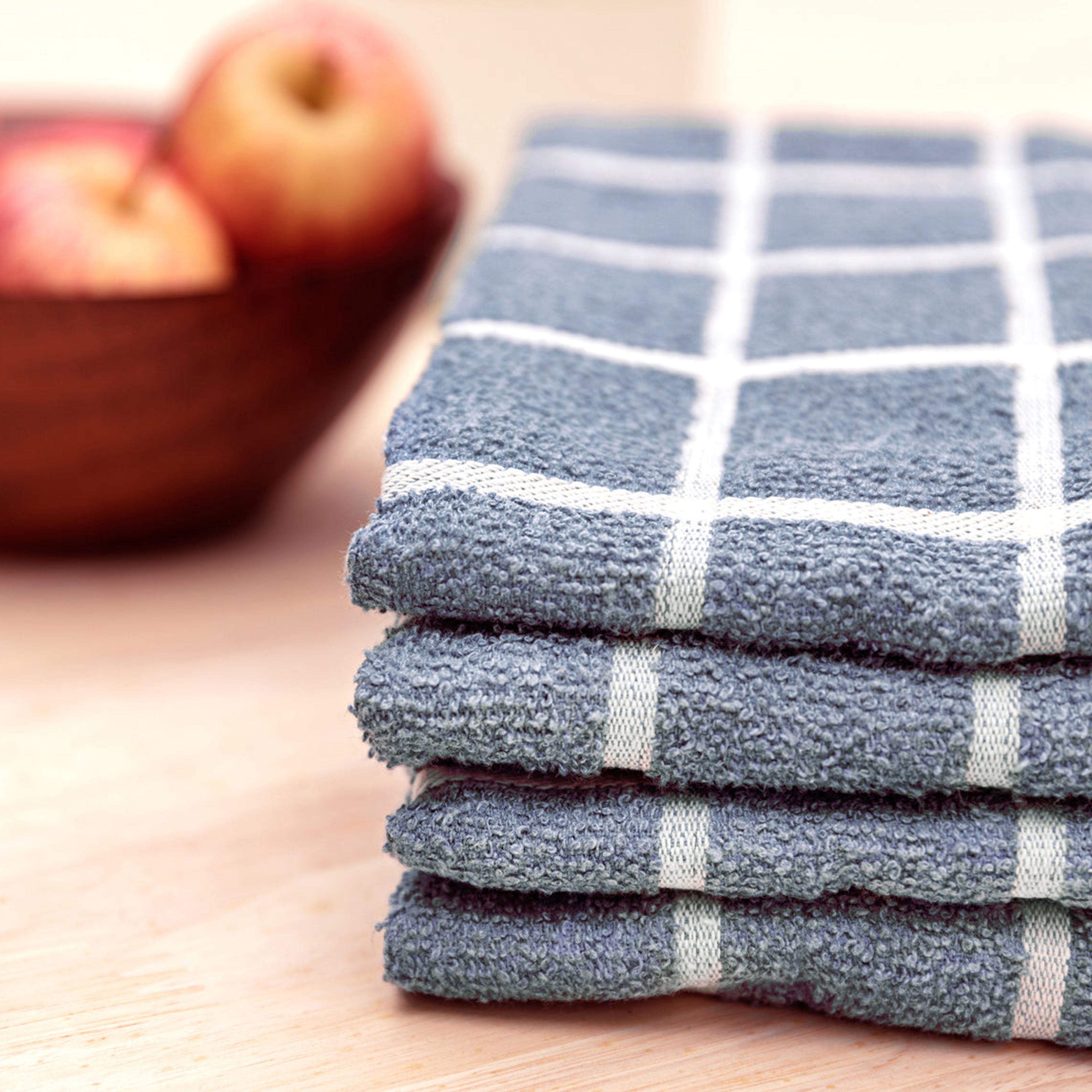 https://cdn.prod.marmalade.co/products/3840x3840/filters:quality(80)/www.meema.co%2Fproducts%2Fkitchen-towels-terry-set-of-3%2F1610061041%2FIMG_0084.jpg