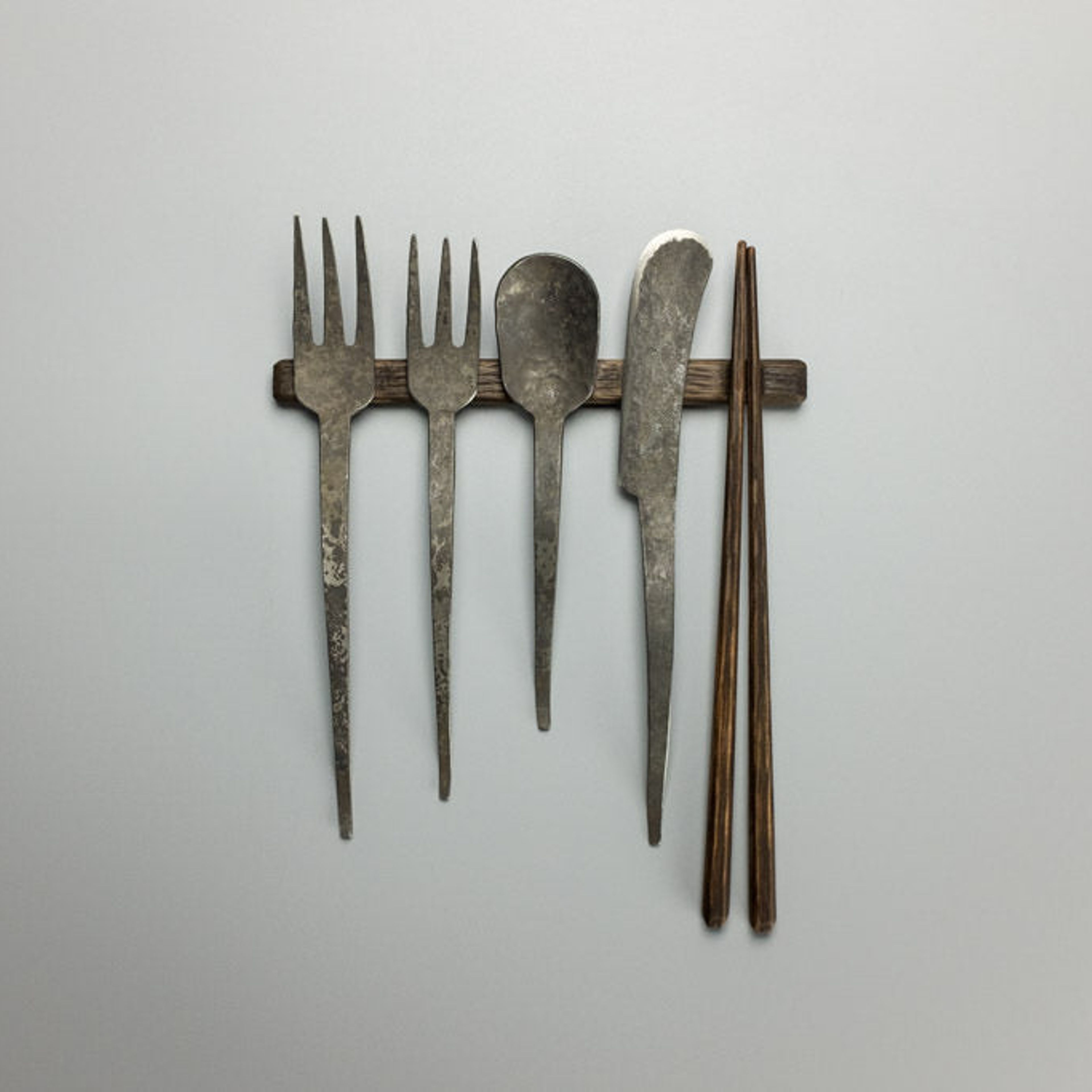 Oleole Flatware With Rest