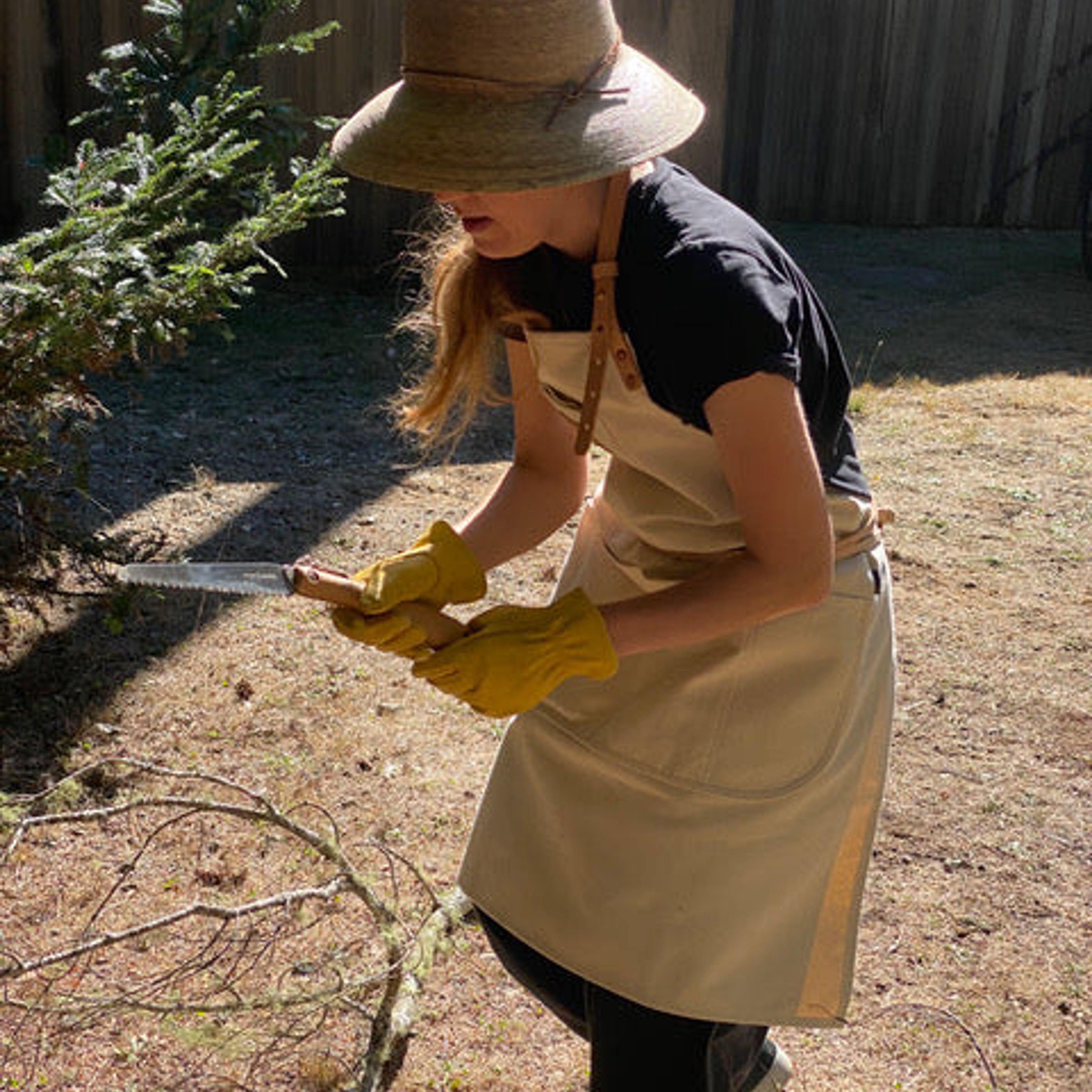 The Natural Canvas Apron