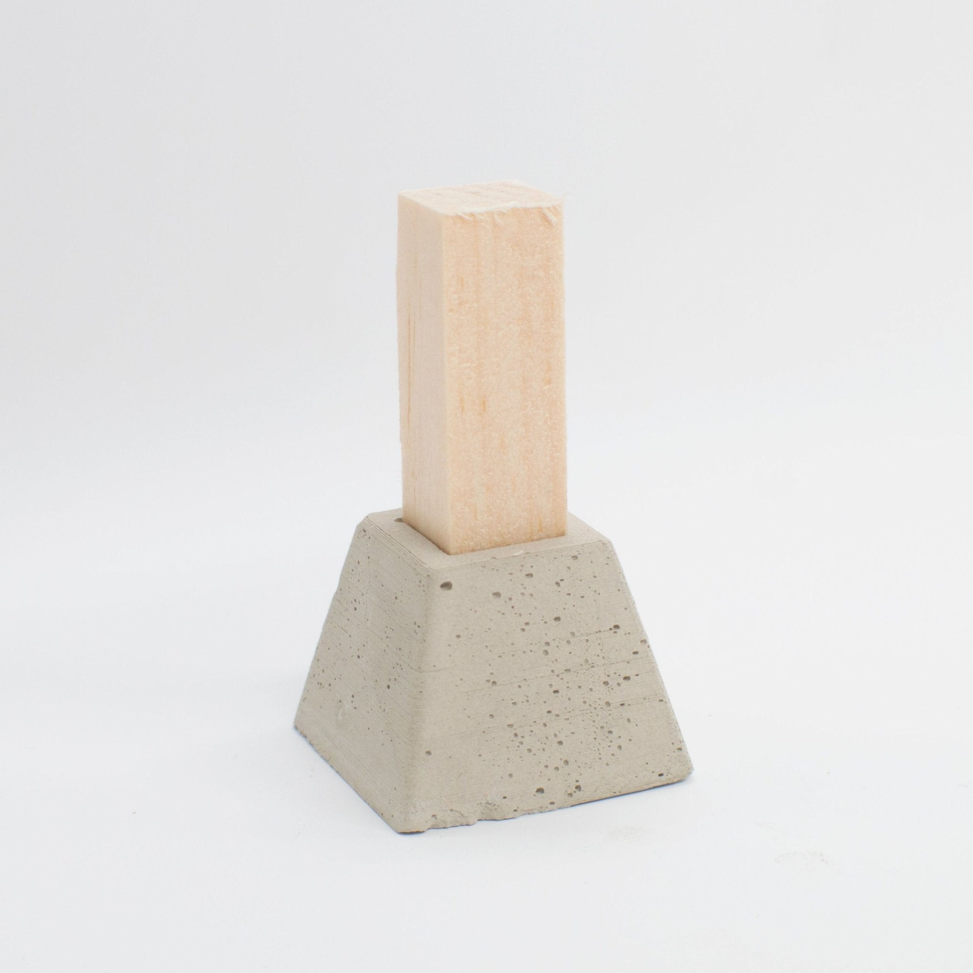 1:12 Scale Concrete Deck Block (4 pack)