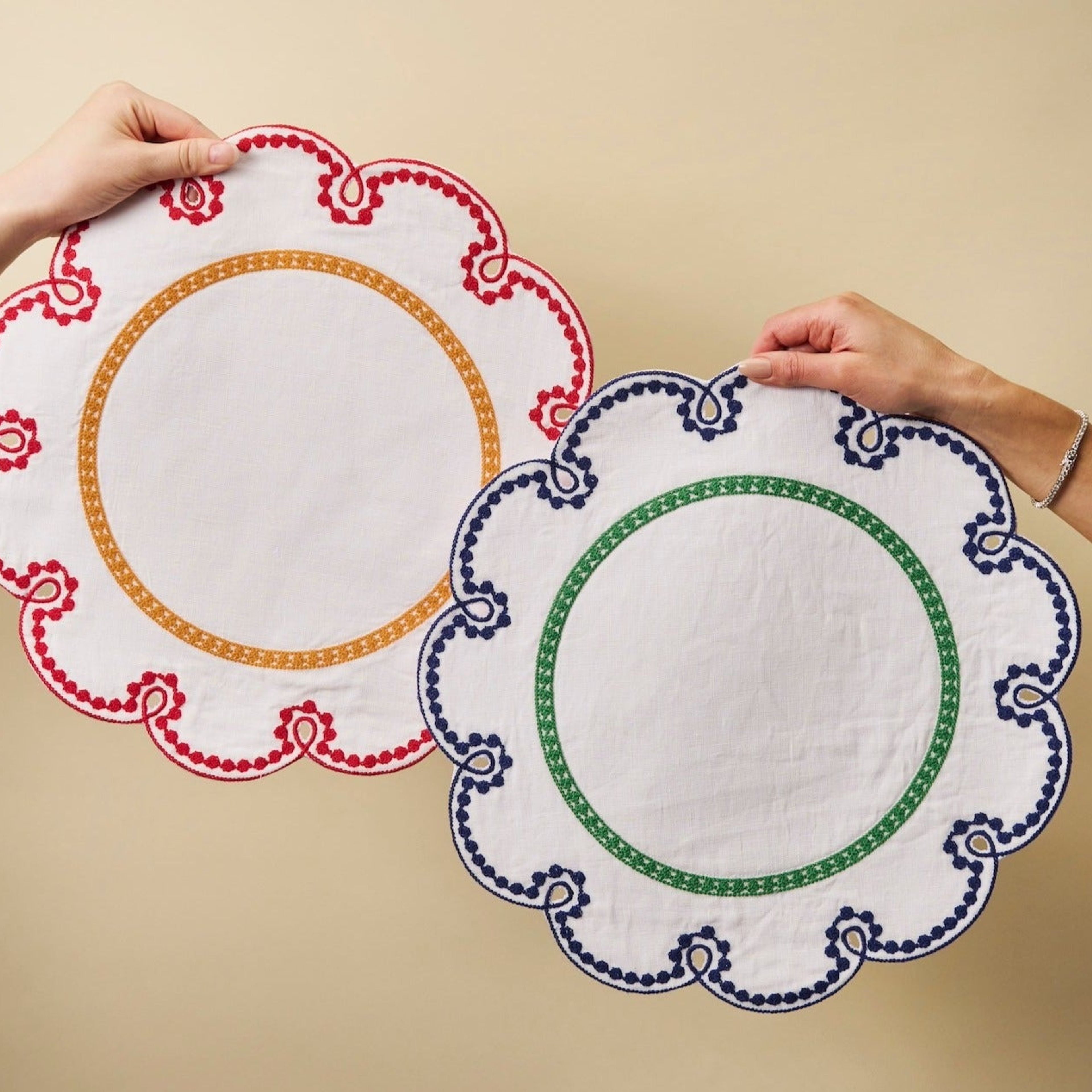Fête Embroidered Linen Placemats in Blue/Green (Set of 4)