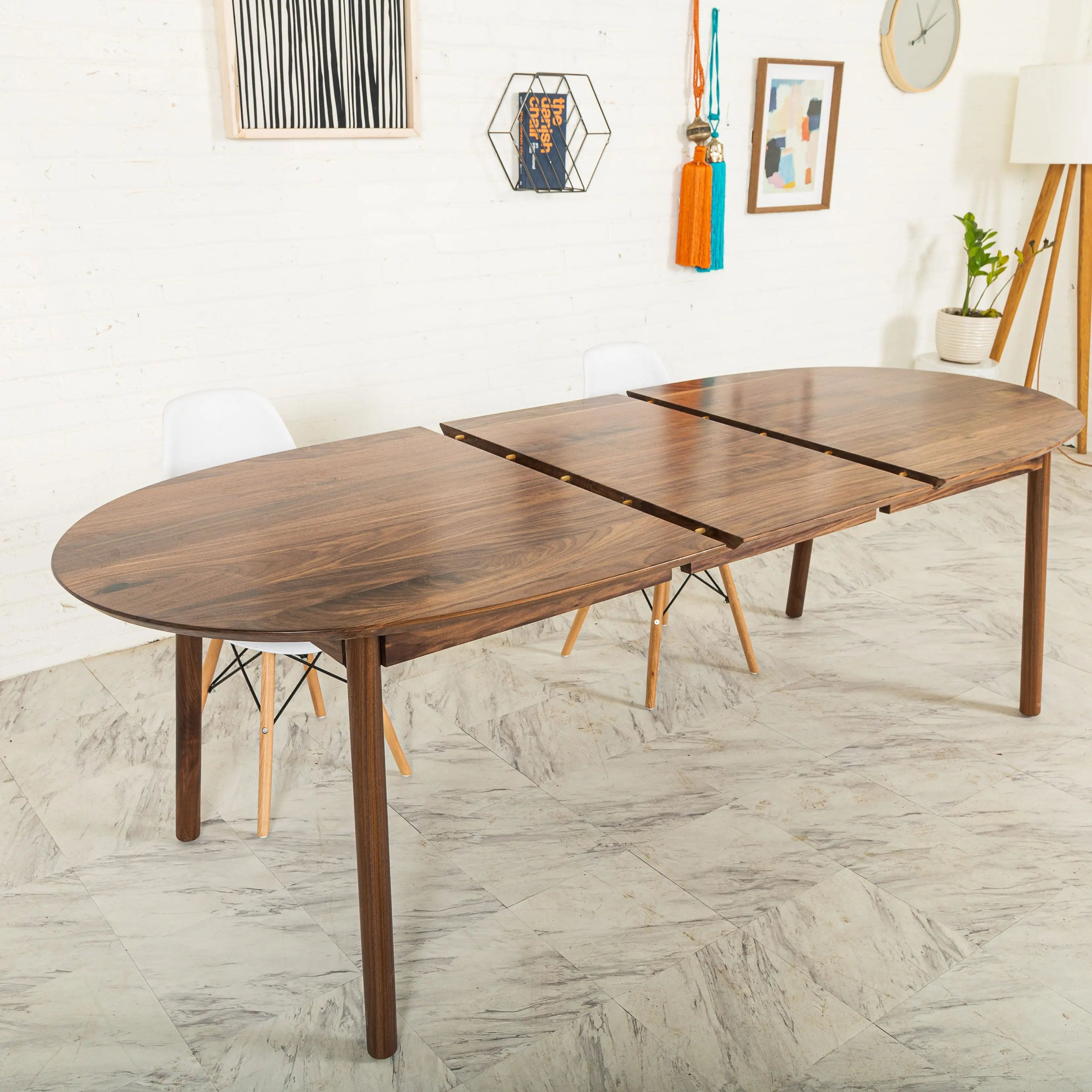 The Payne: oval extendable dining table for 6