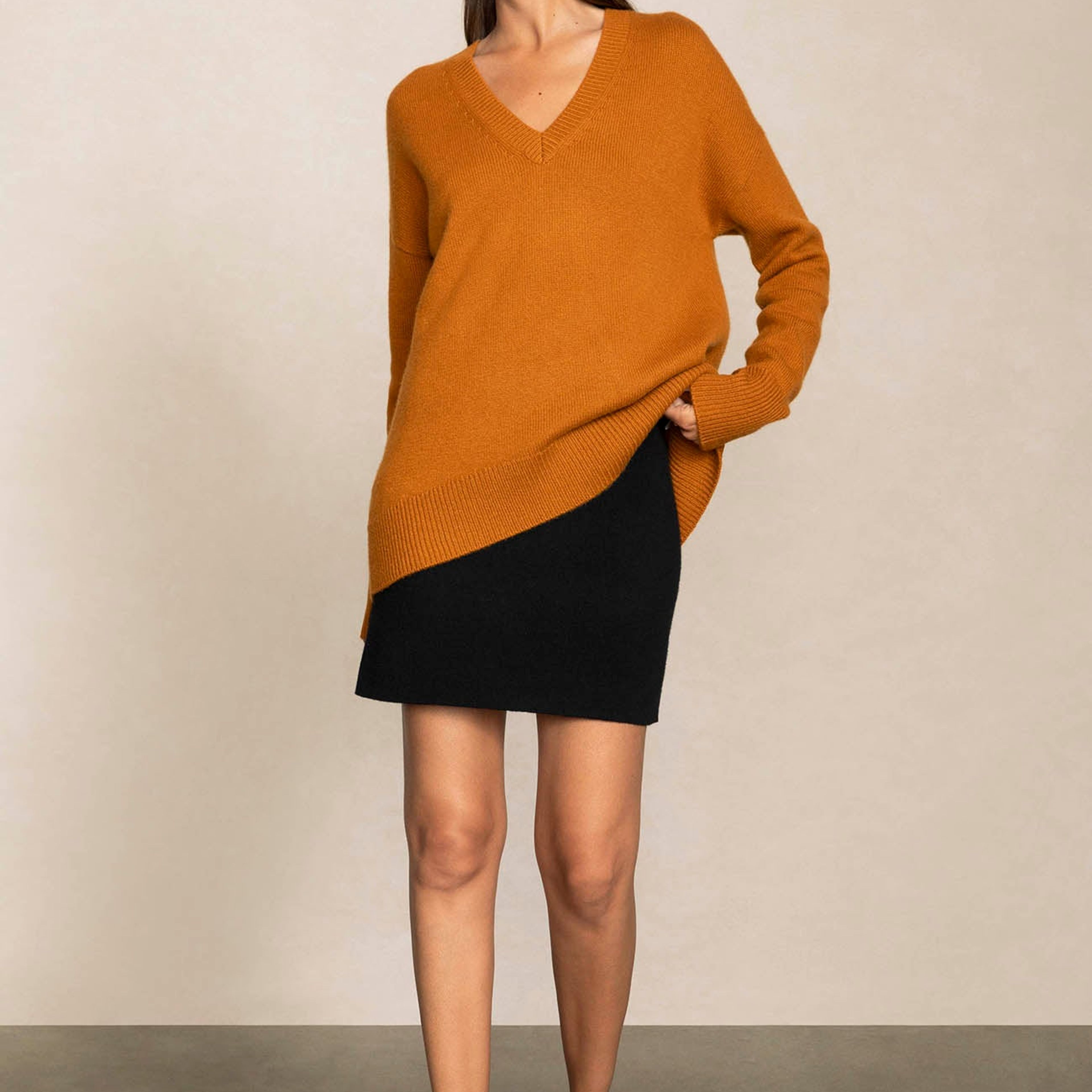 Brooke V-Neck Cashmere Sweater