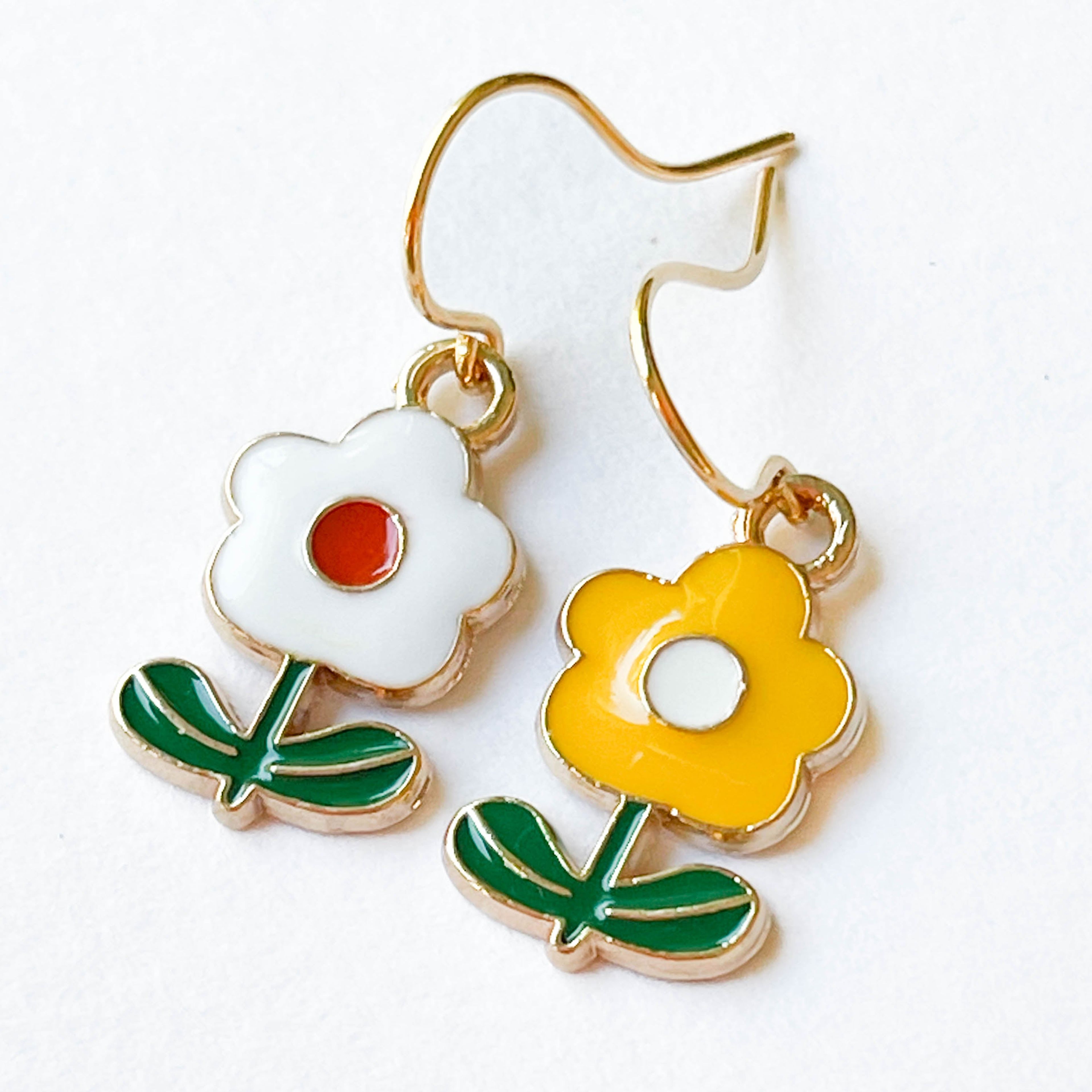 Tiny Cute Flower Earrings For Kids