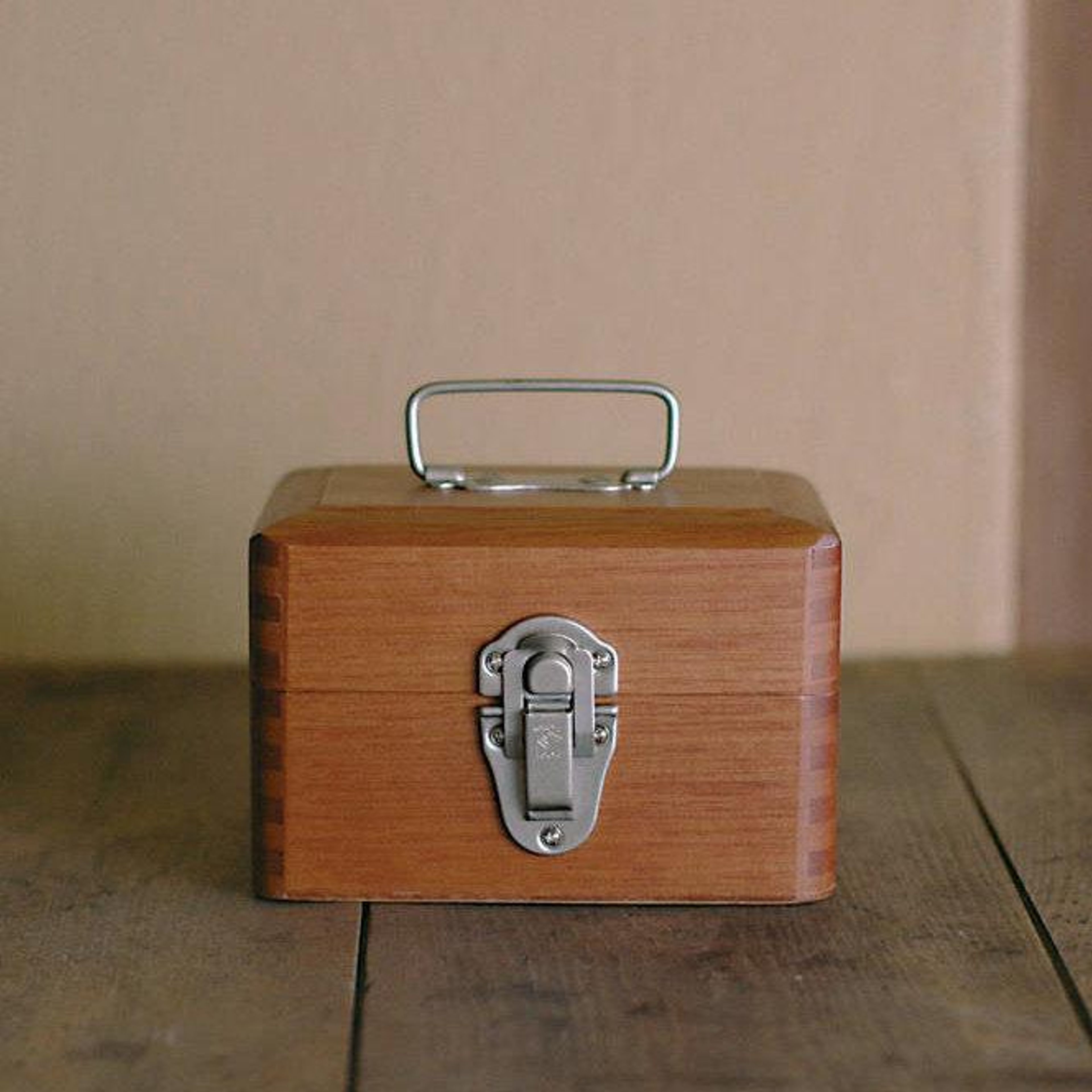 Classiky Storage Wooden Box (S)