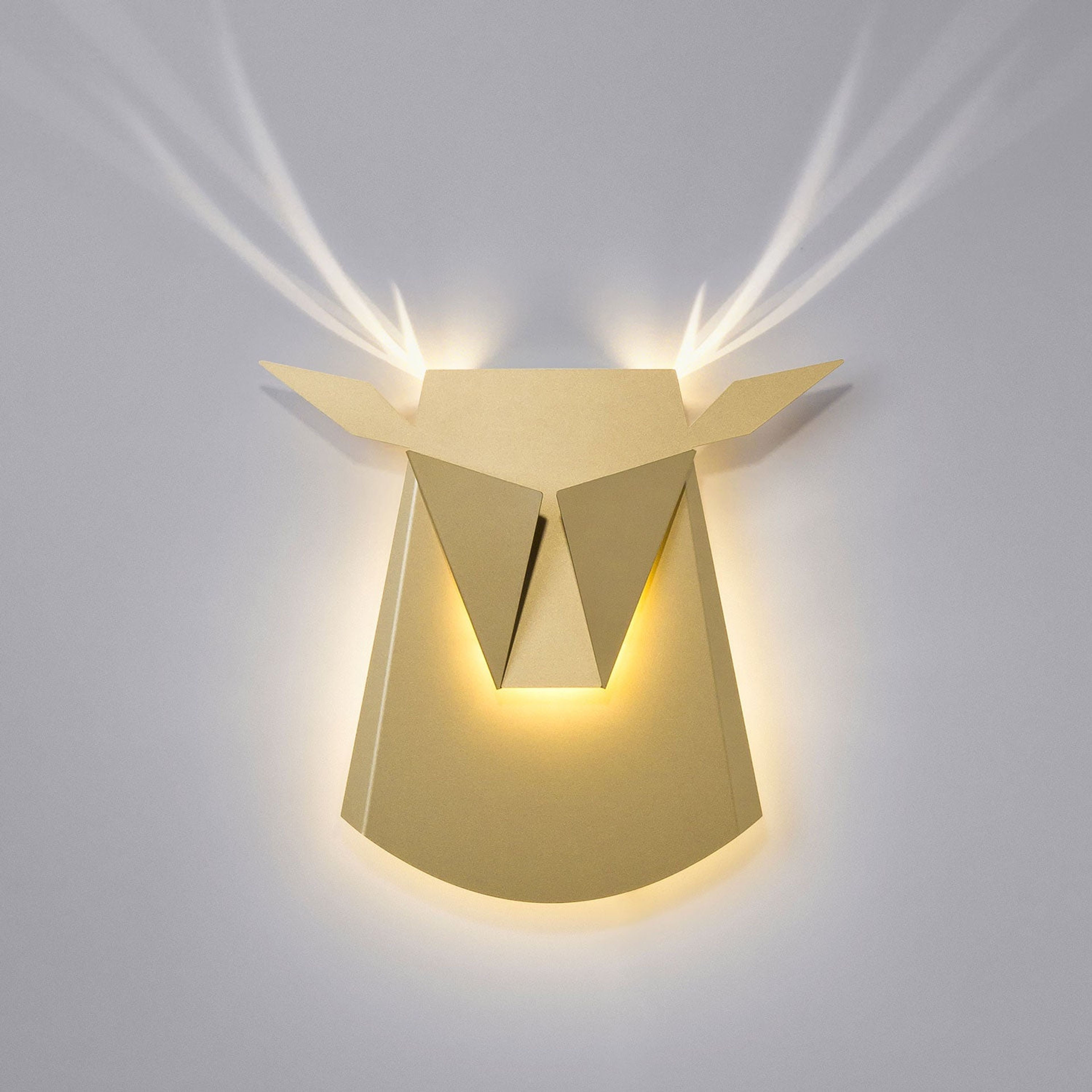 Gold Aluminum Deer Head LED Light Fixture