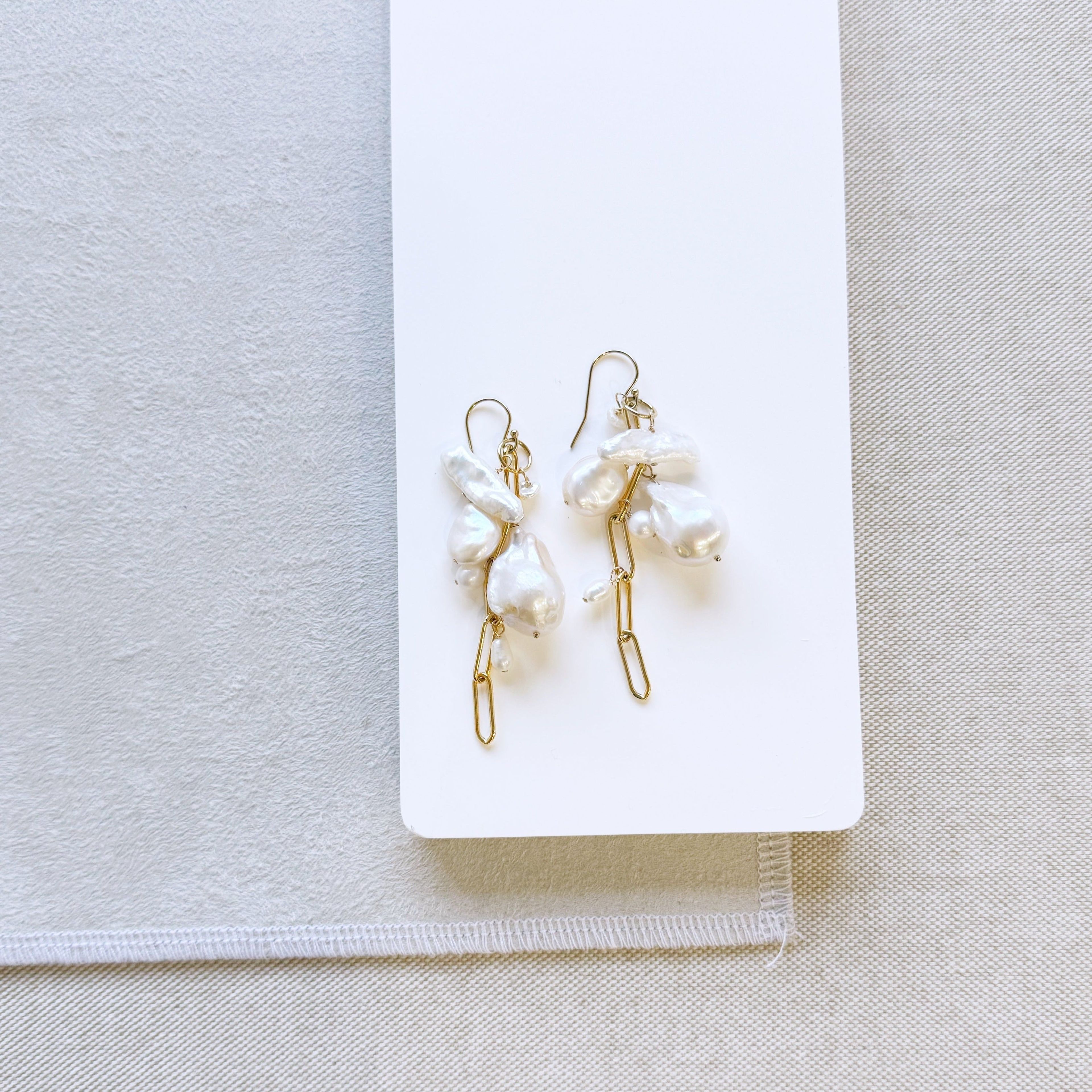 Pearl Queen Earrings