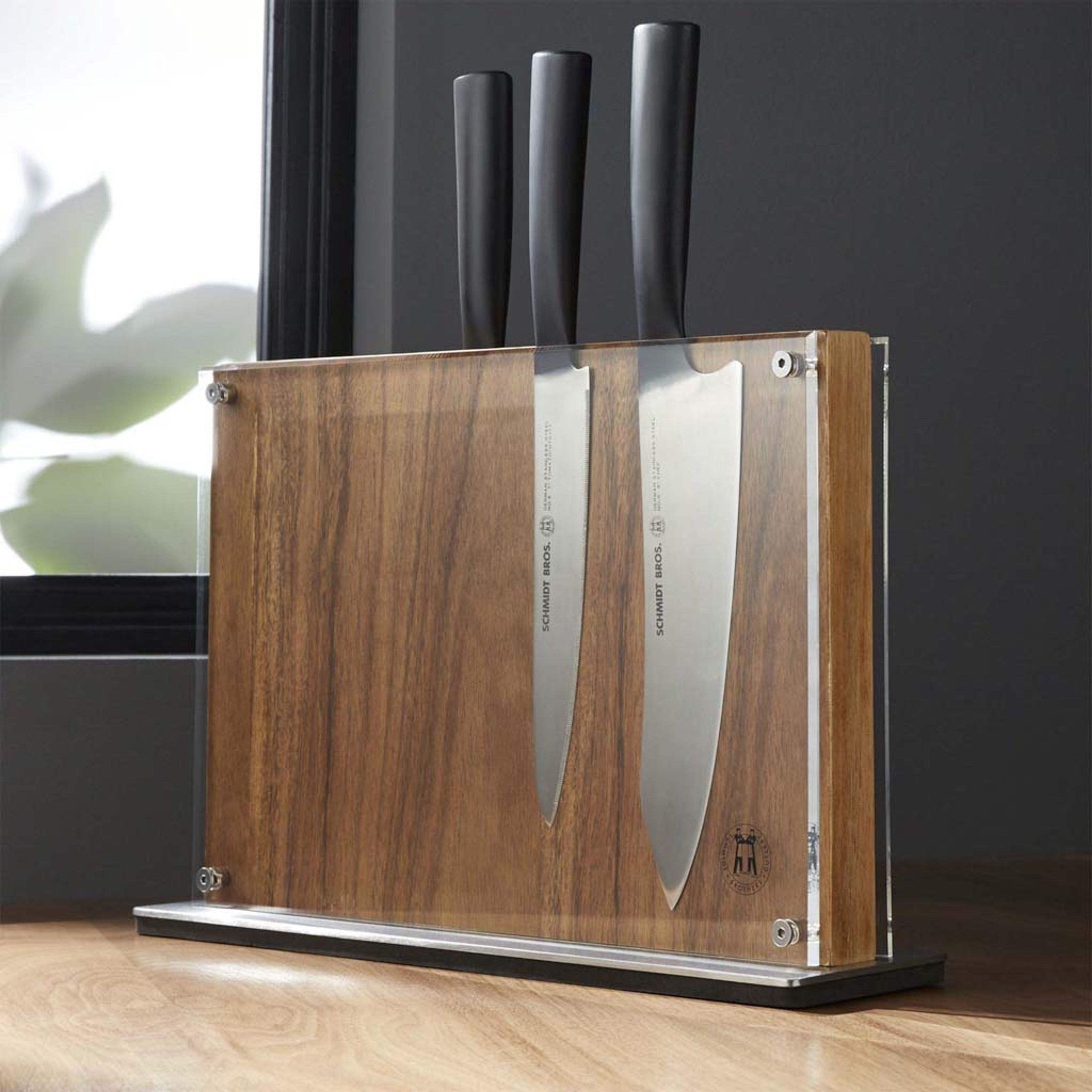 Acacia Downtown Magnetic Knife Block
