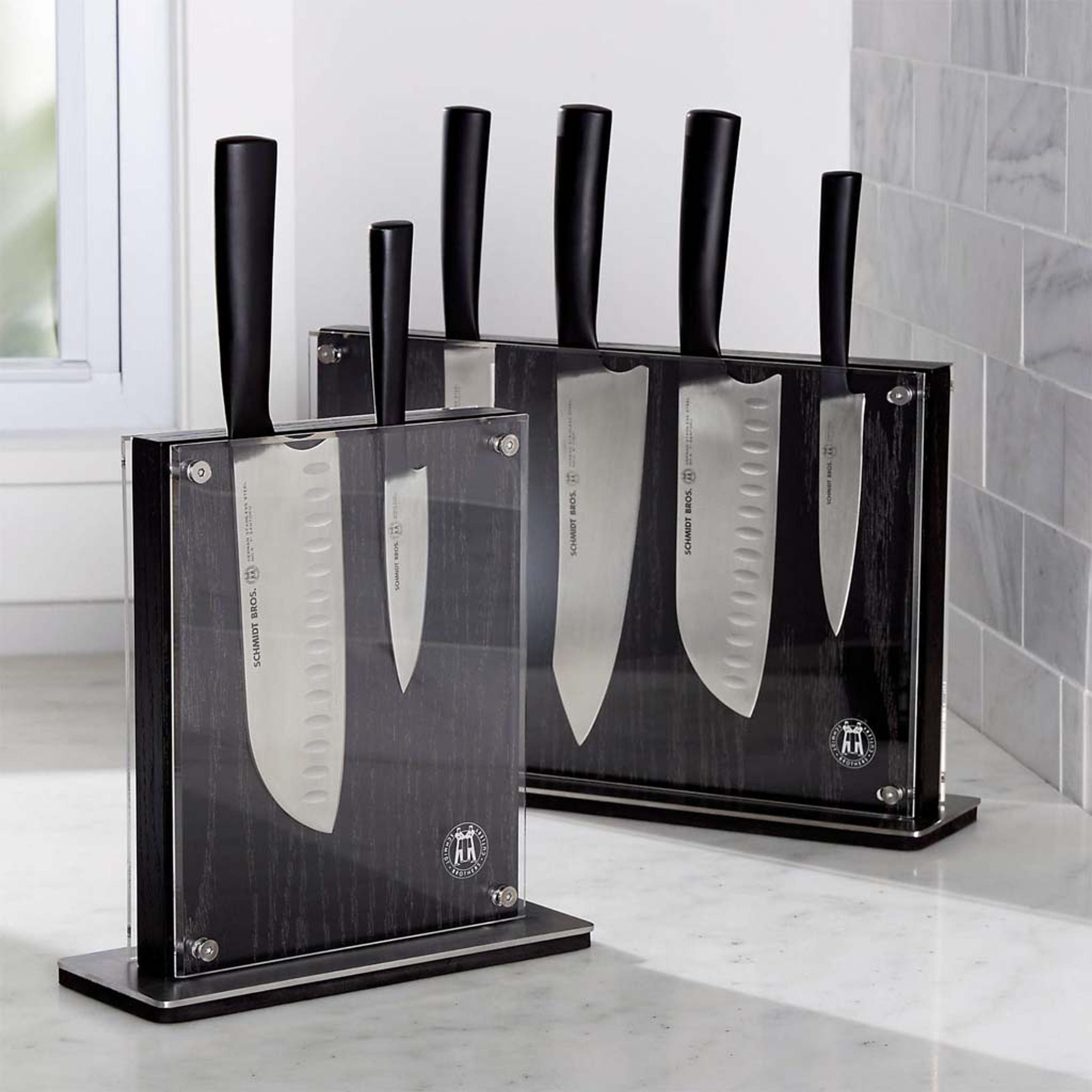Black Downtown Magnetic Knife Block