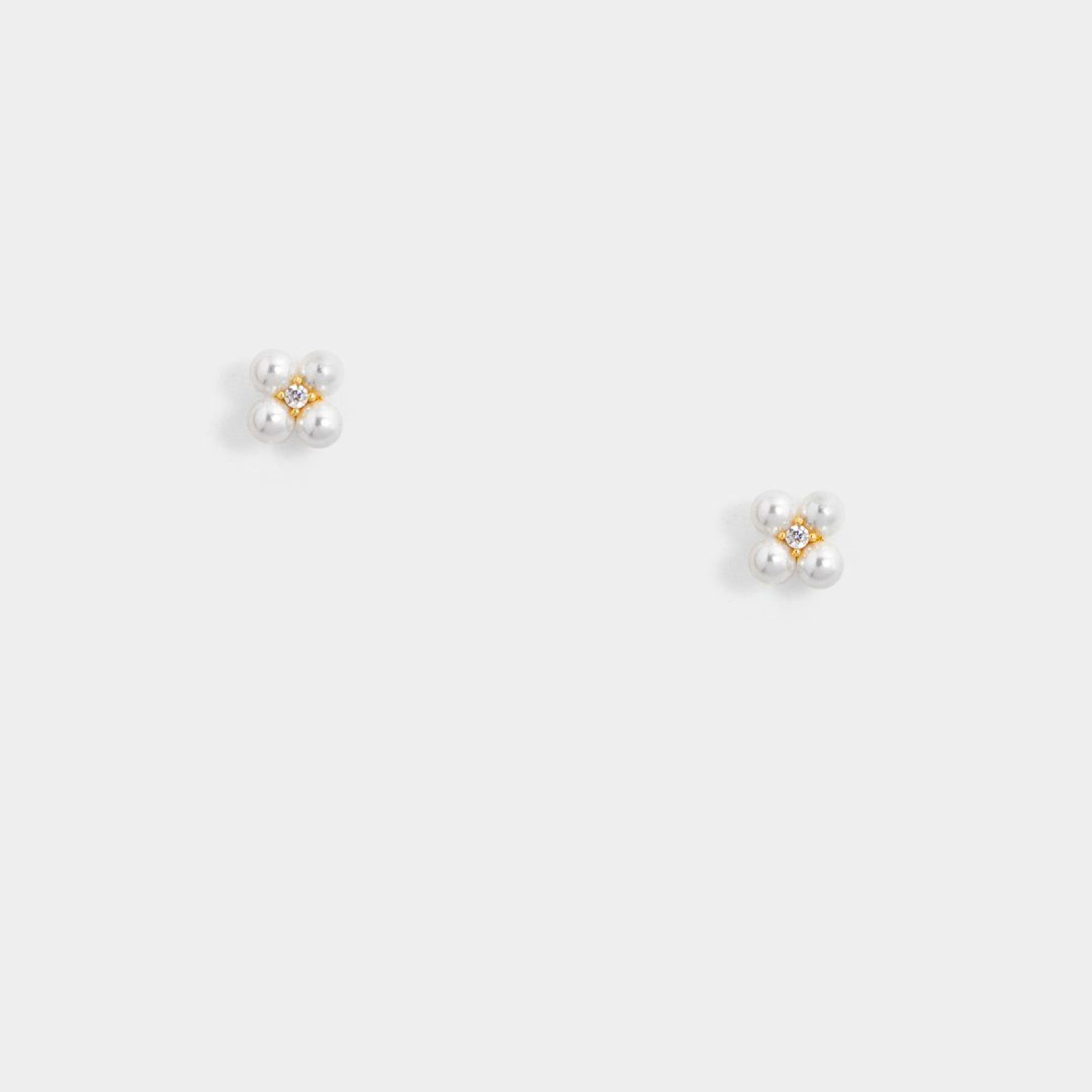 Tiny Floral Pearl Studs