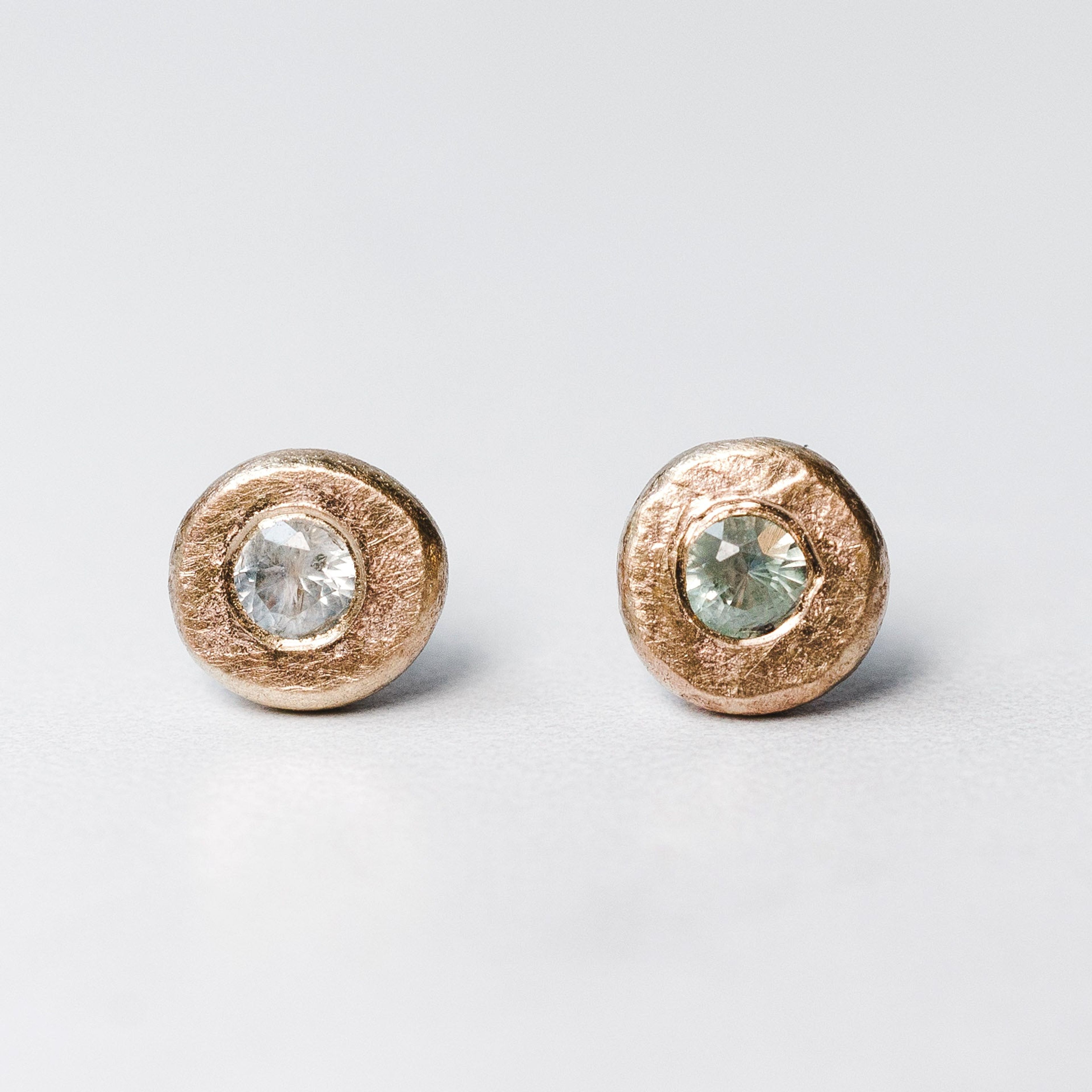 Pebble Stud Earrings - Sapphire + 14k Gold