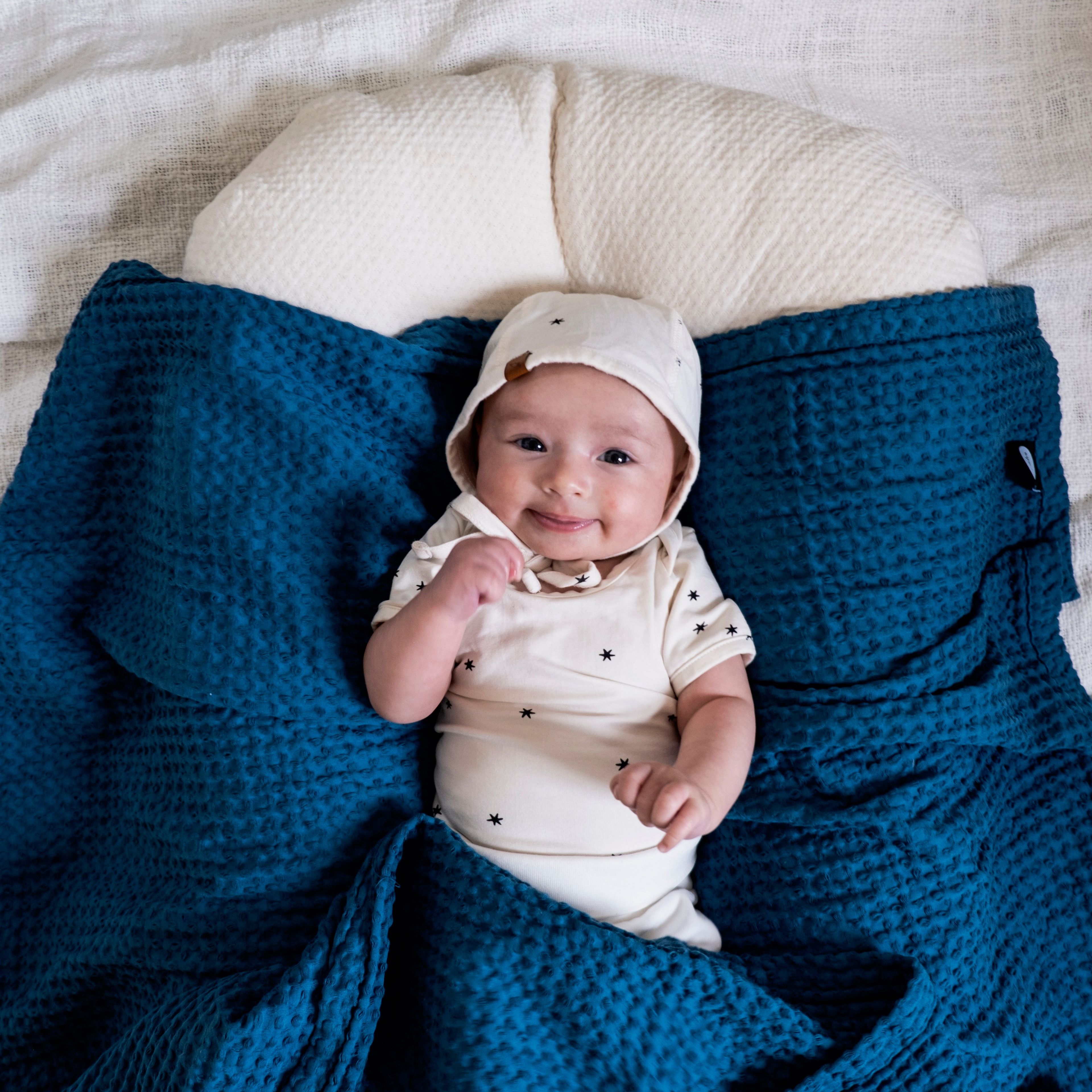 100% Cotton Waffle Baby Blanket - Ocean