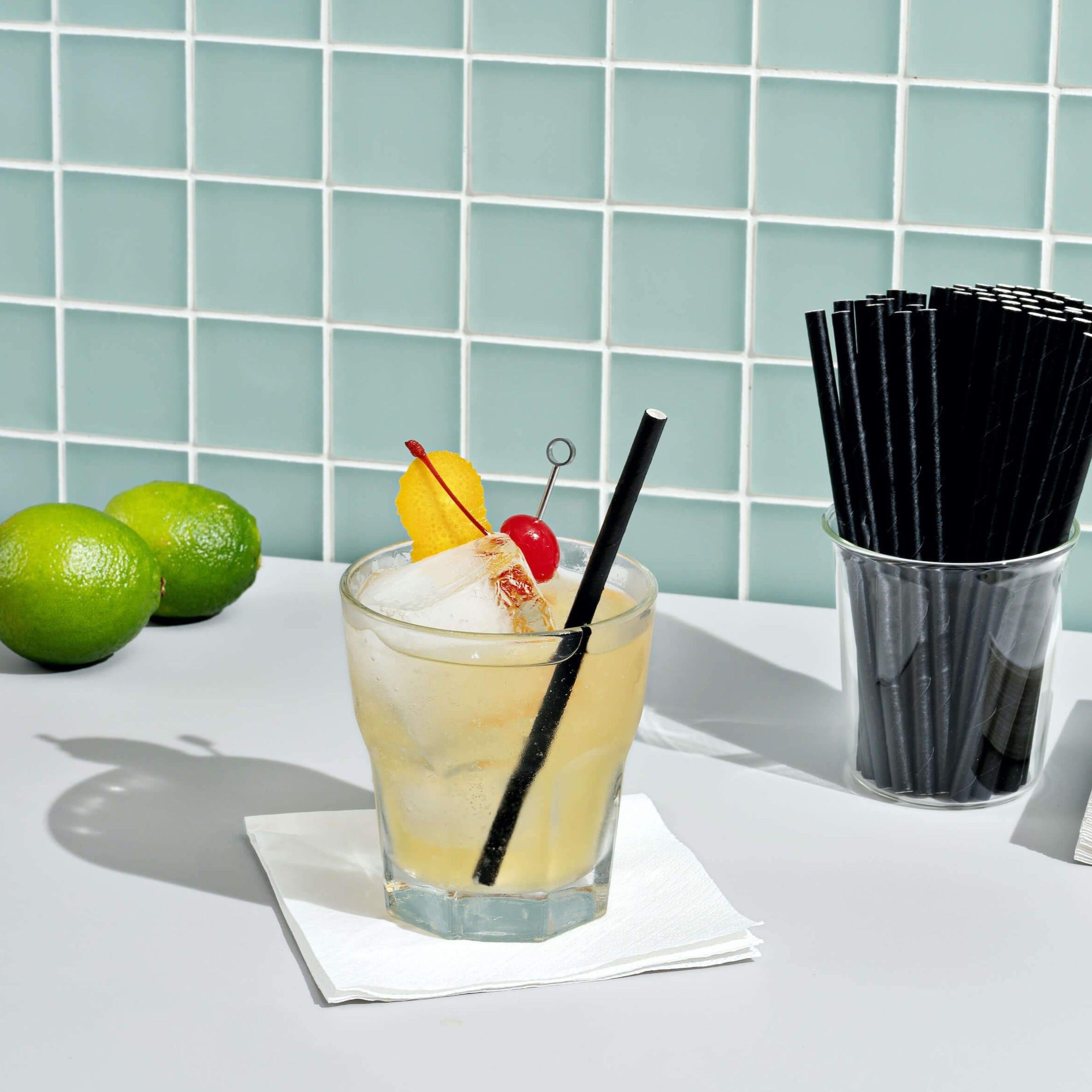 THE COCKTAIL //  5.75" // 200 Straws