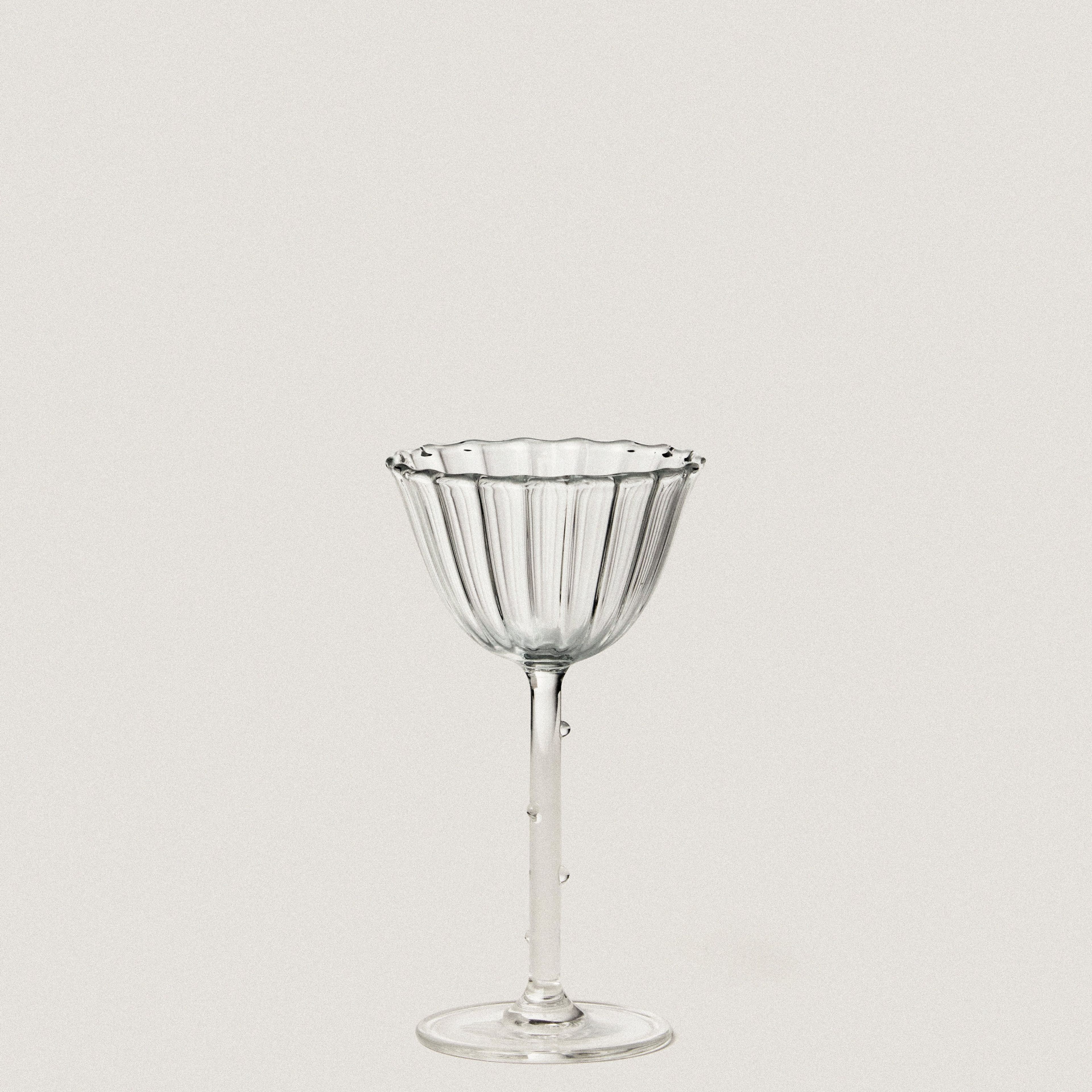 Cosmo Cordial Coupe